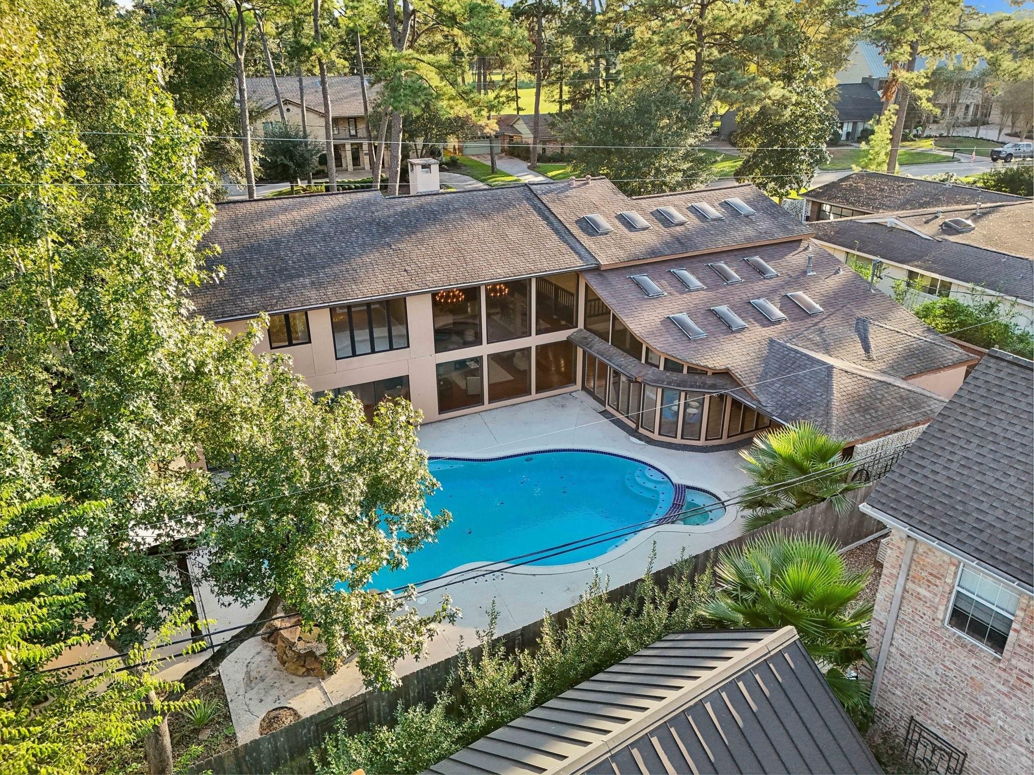 5914 Bermuda Dunes Drive