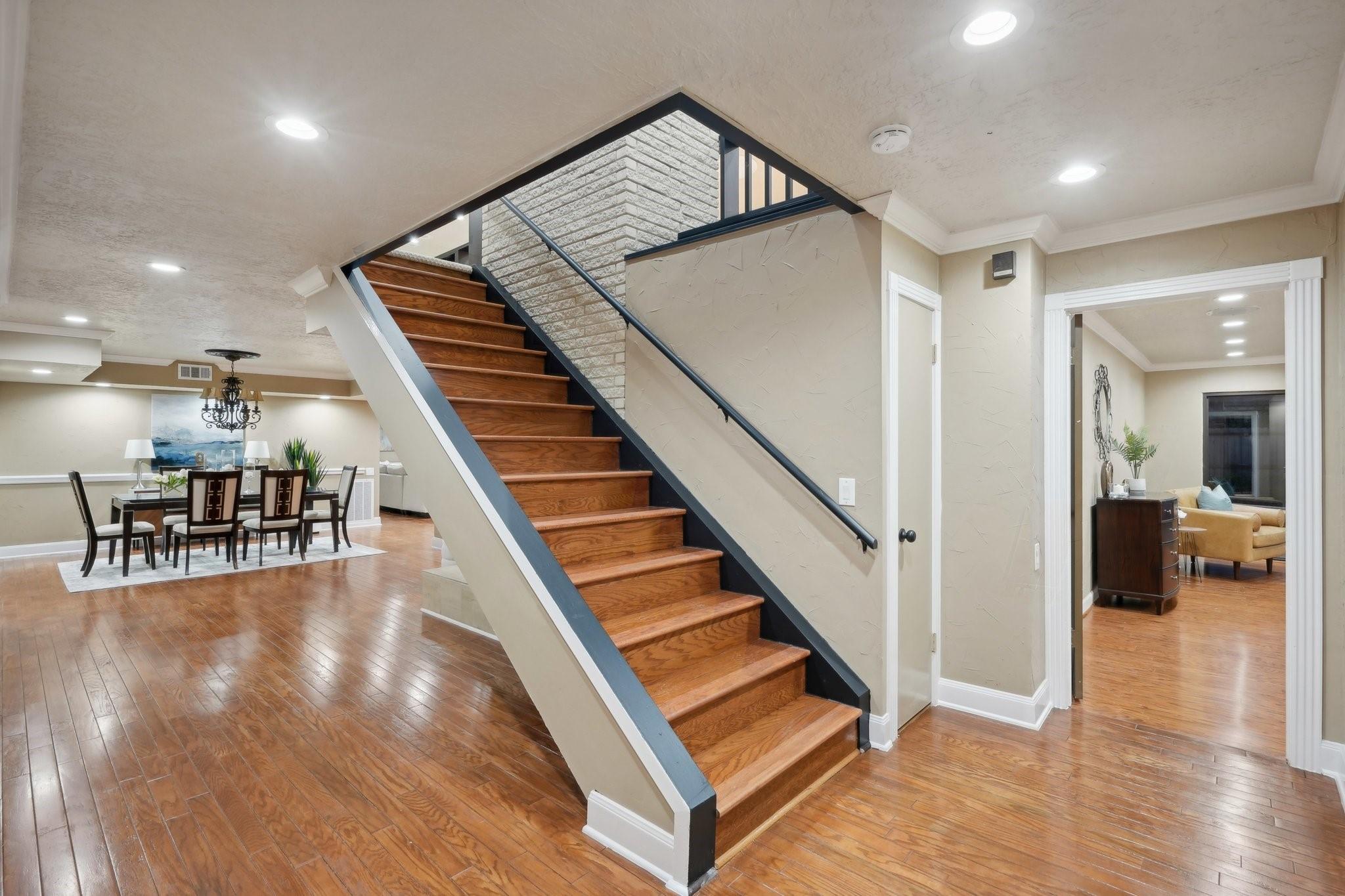 5914 Bermuda Dunes Drive