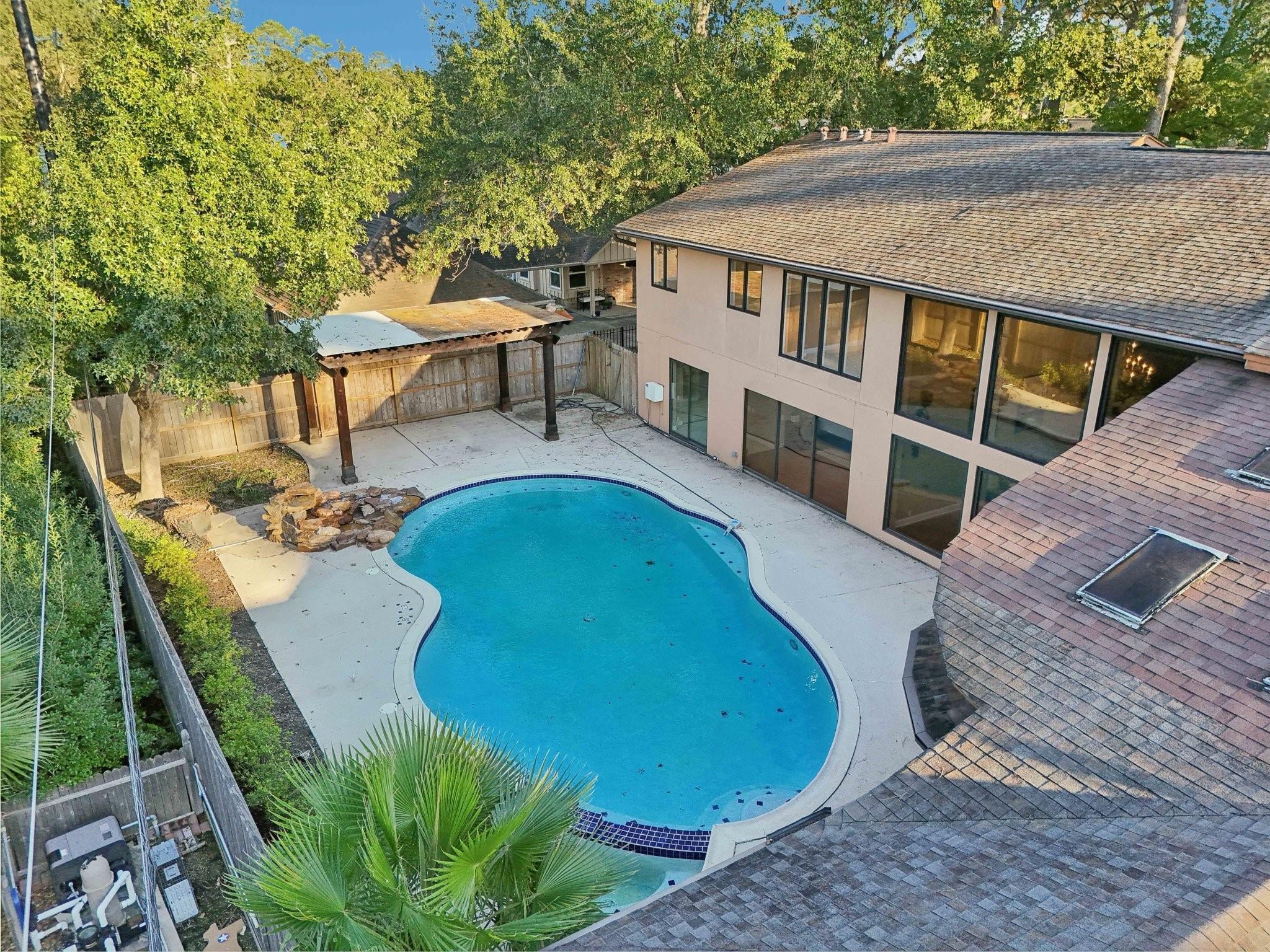 5914 Bermuda Dunes Drive