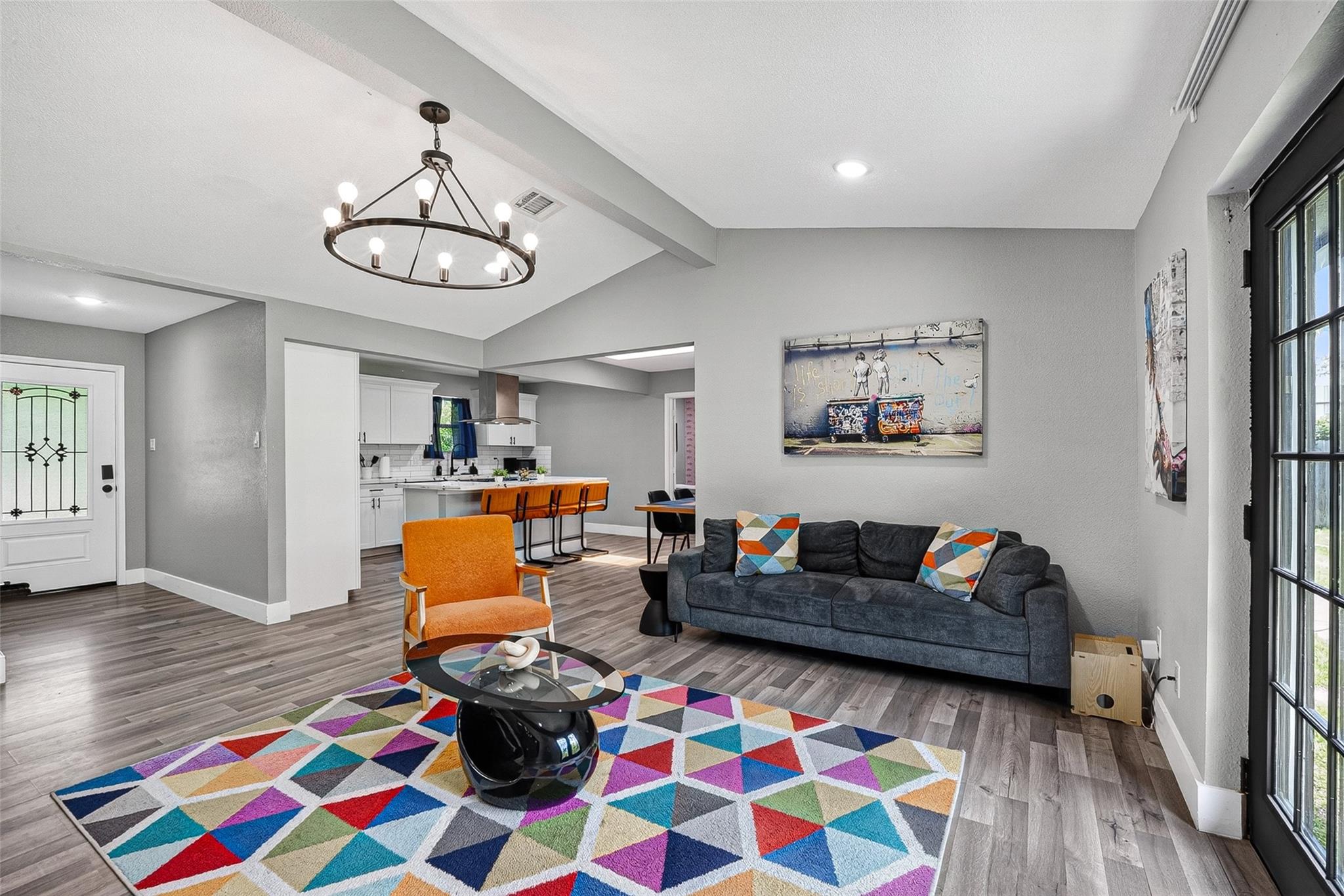 1206 Riggs Road
