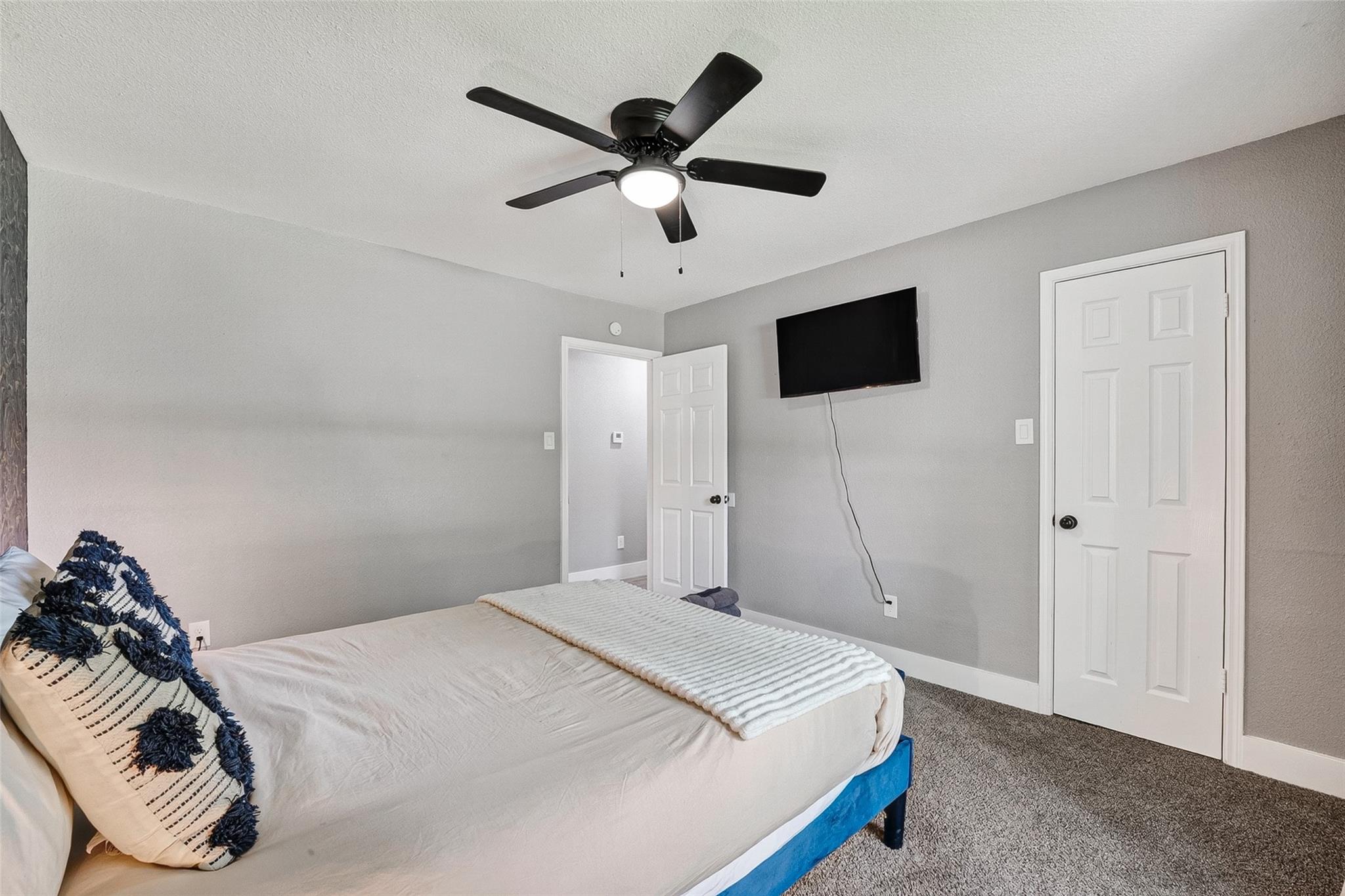 1206 Riggs Road