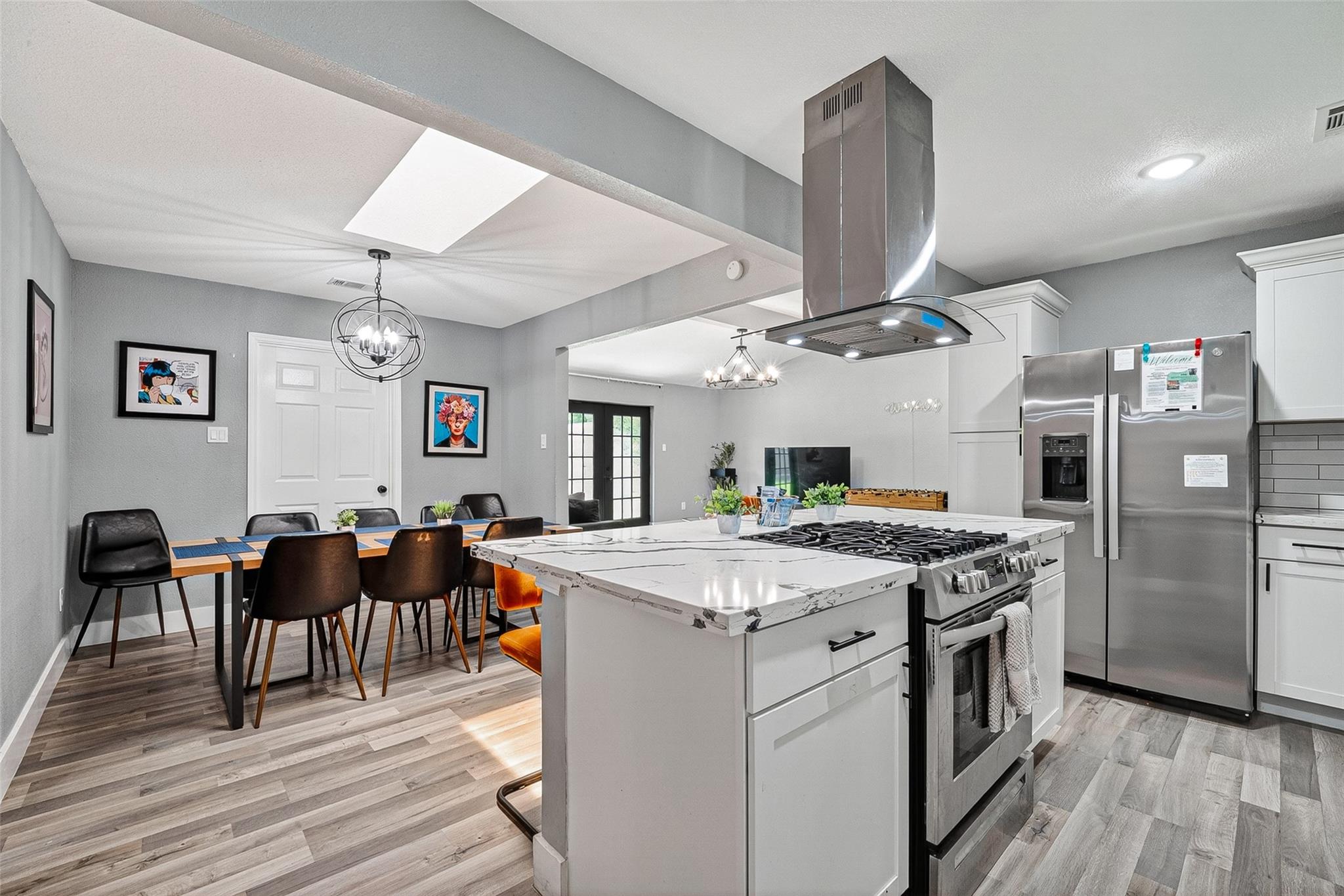 1206 Riggs Road