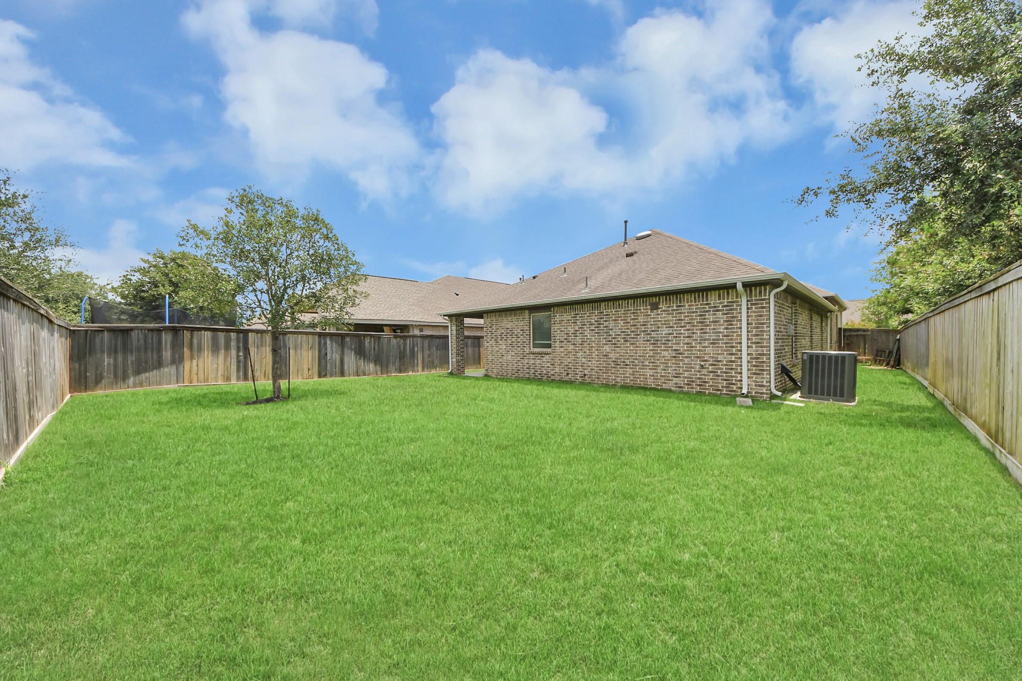 16011 Monument Hill Crossing