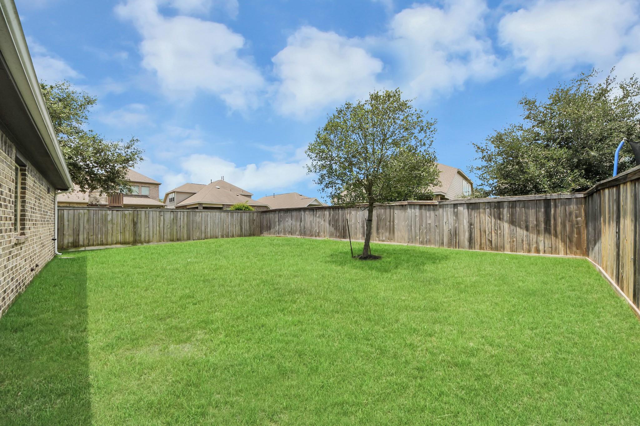 16011 Monument Hill Crossing