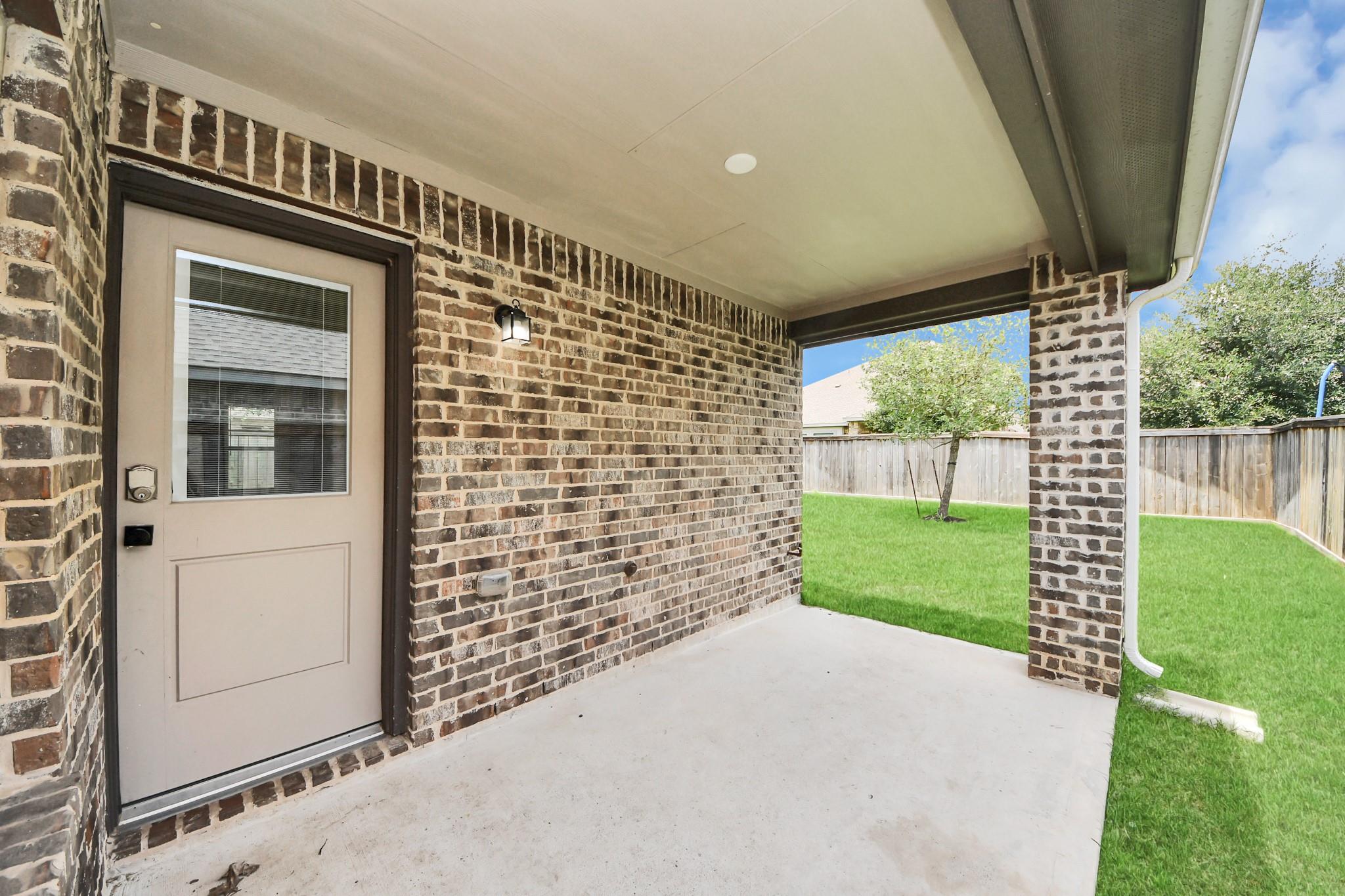 16011 Monument Hill Crossing