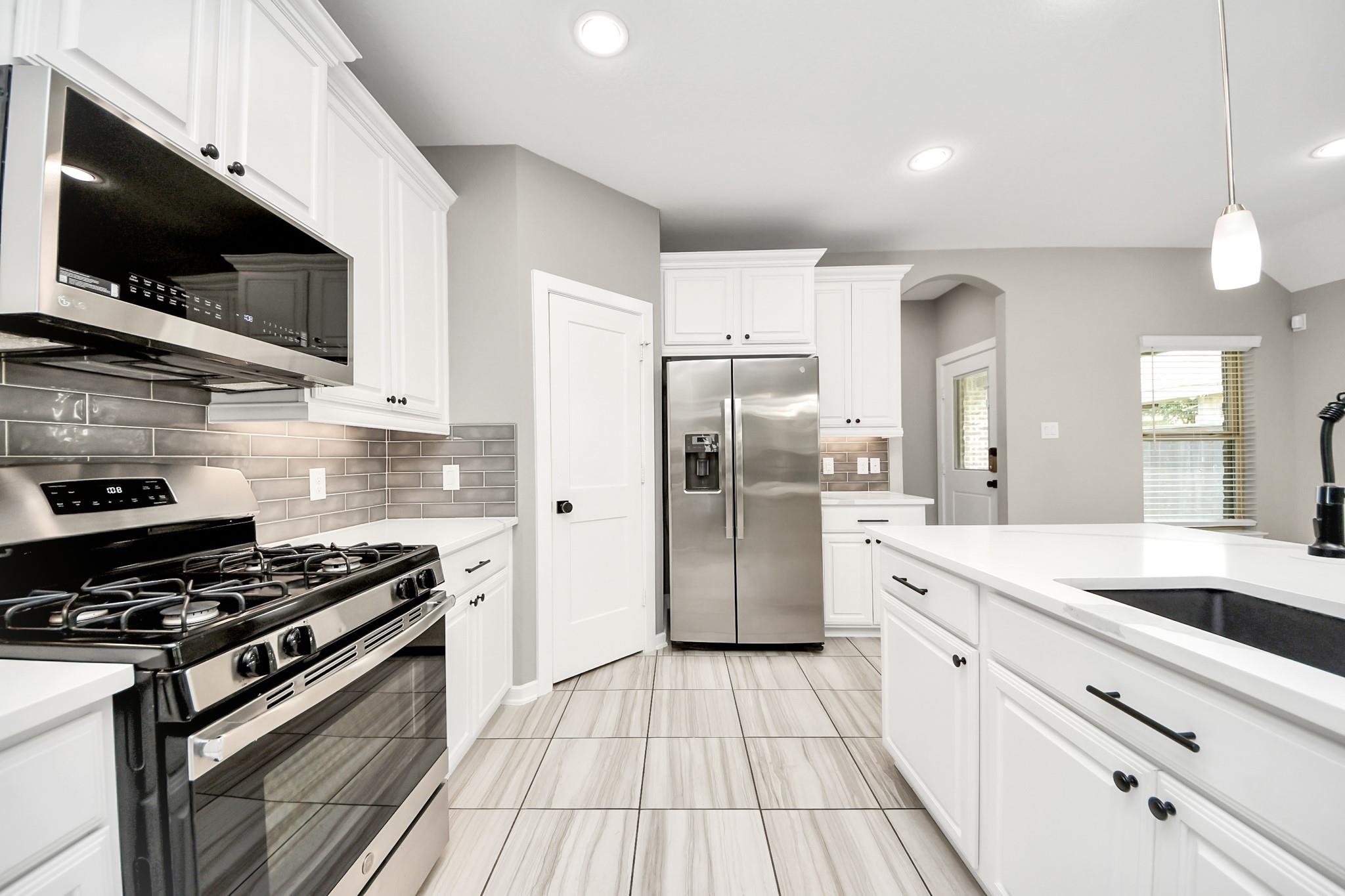 16011 Monument Hill Crossing