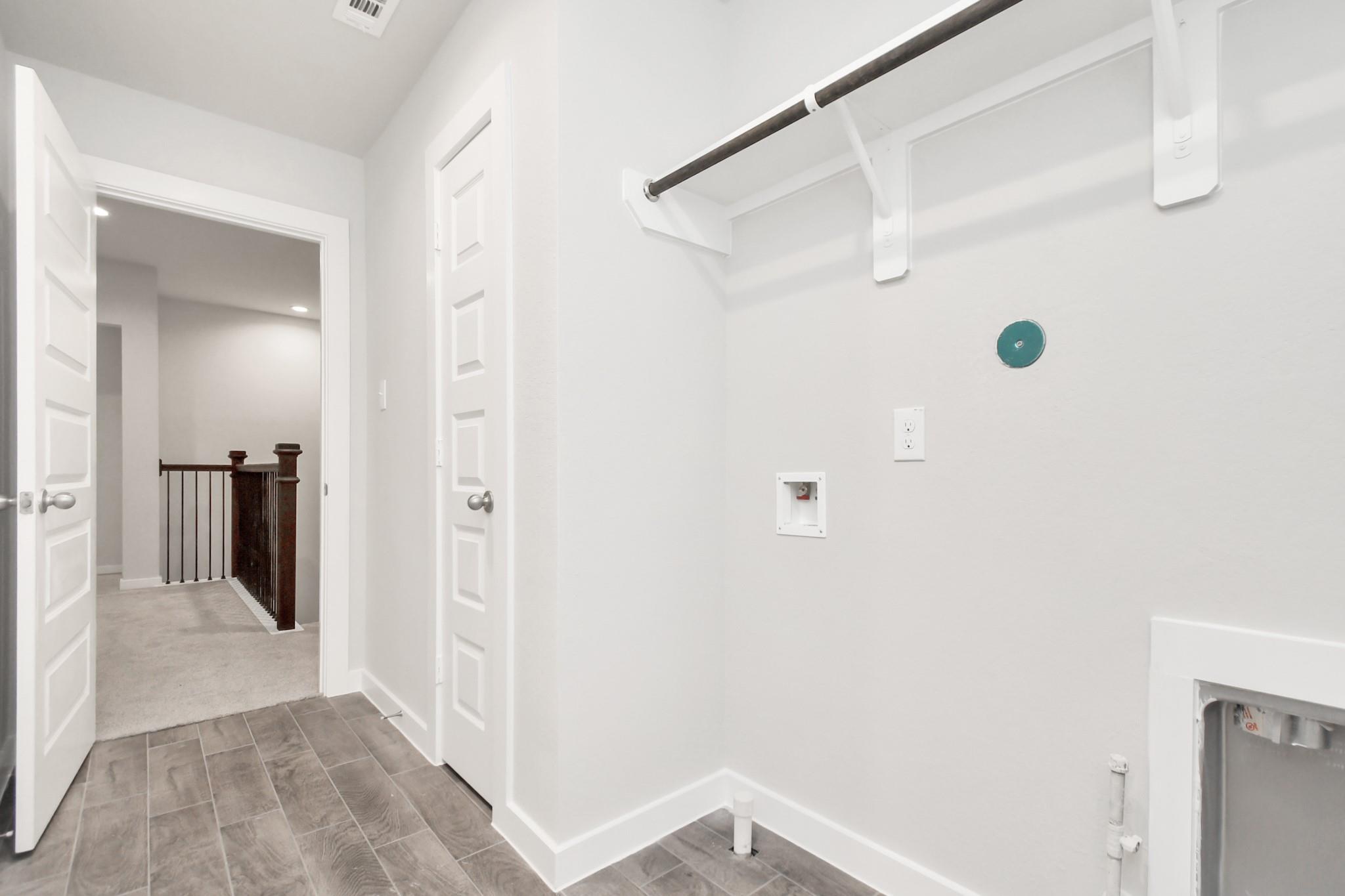 355 Ice Shore Trail