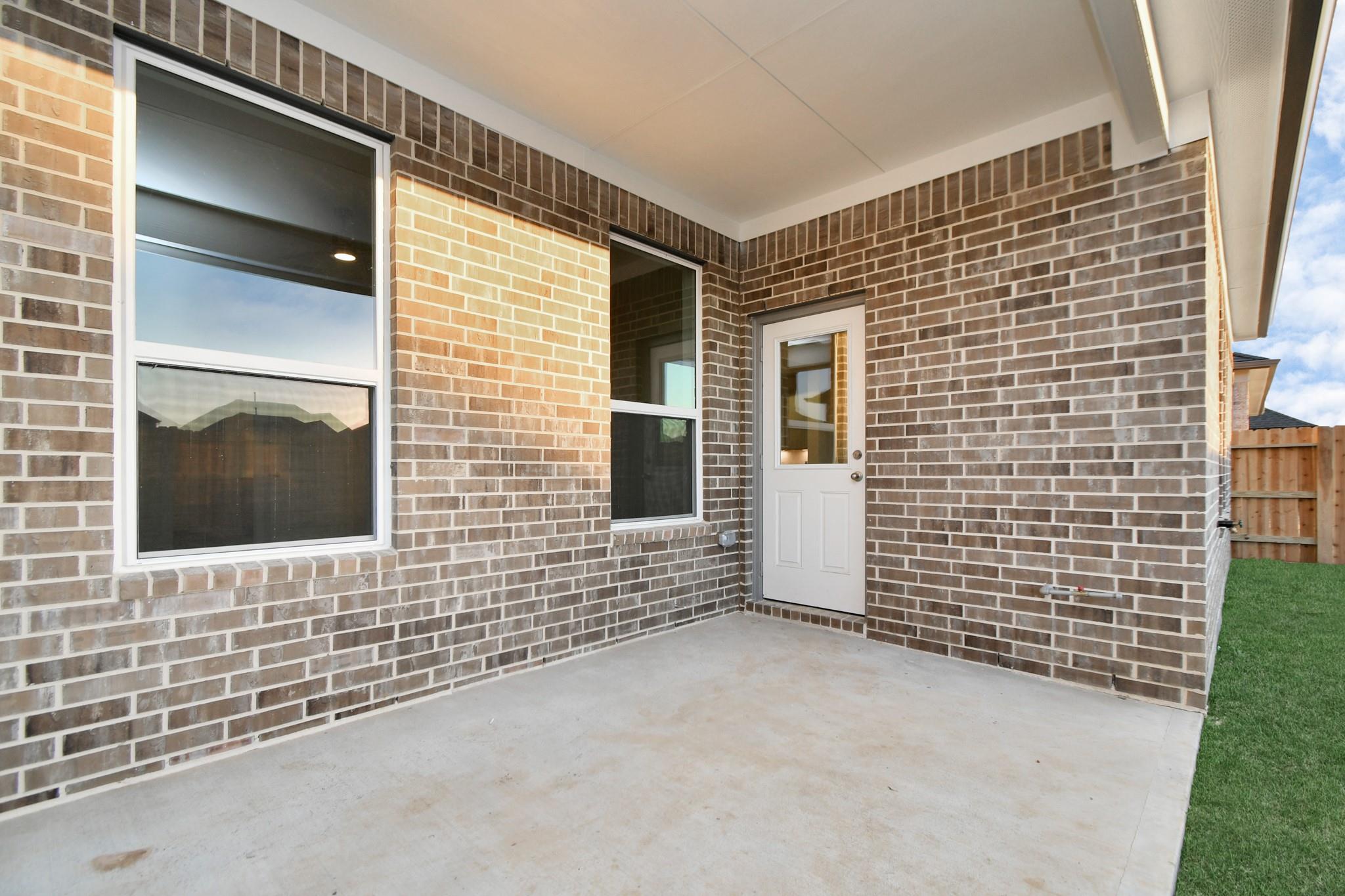 355 Ice Shore Trail