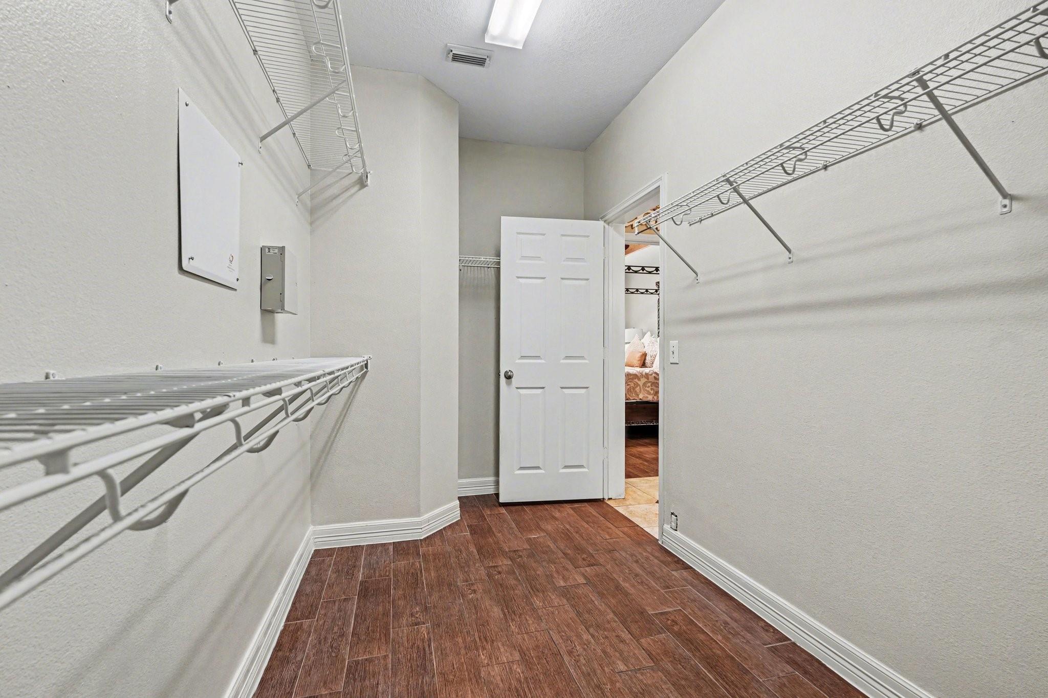 3014 Providence Oak Street