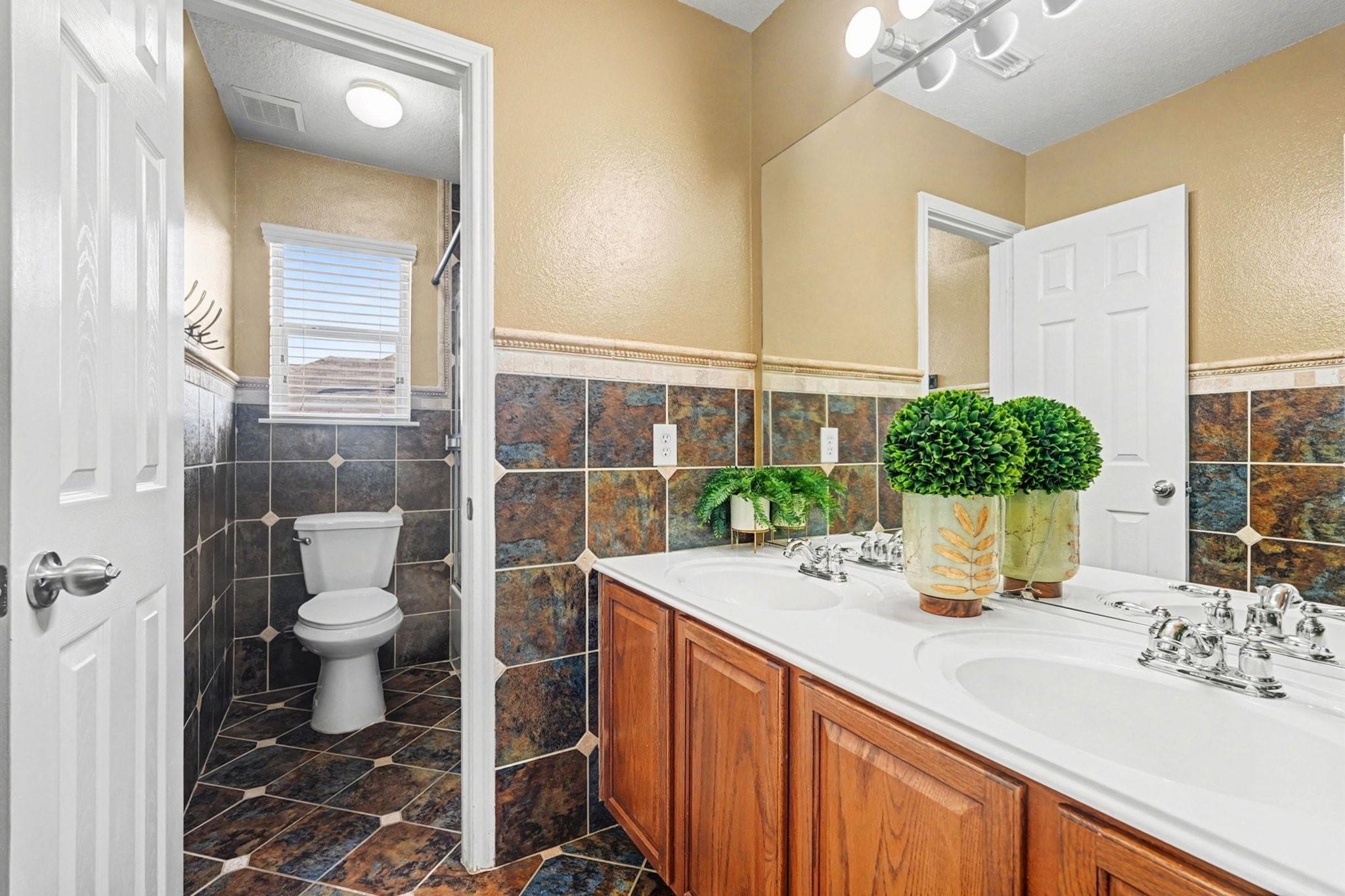 3014 Providence Oak Street