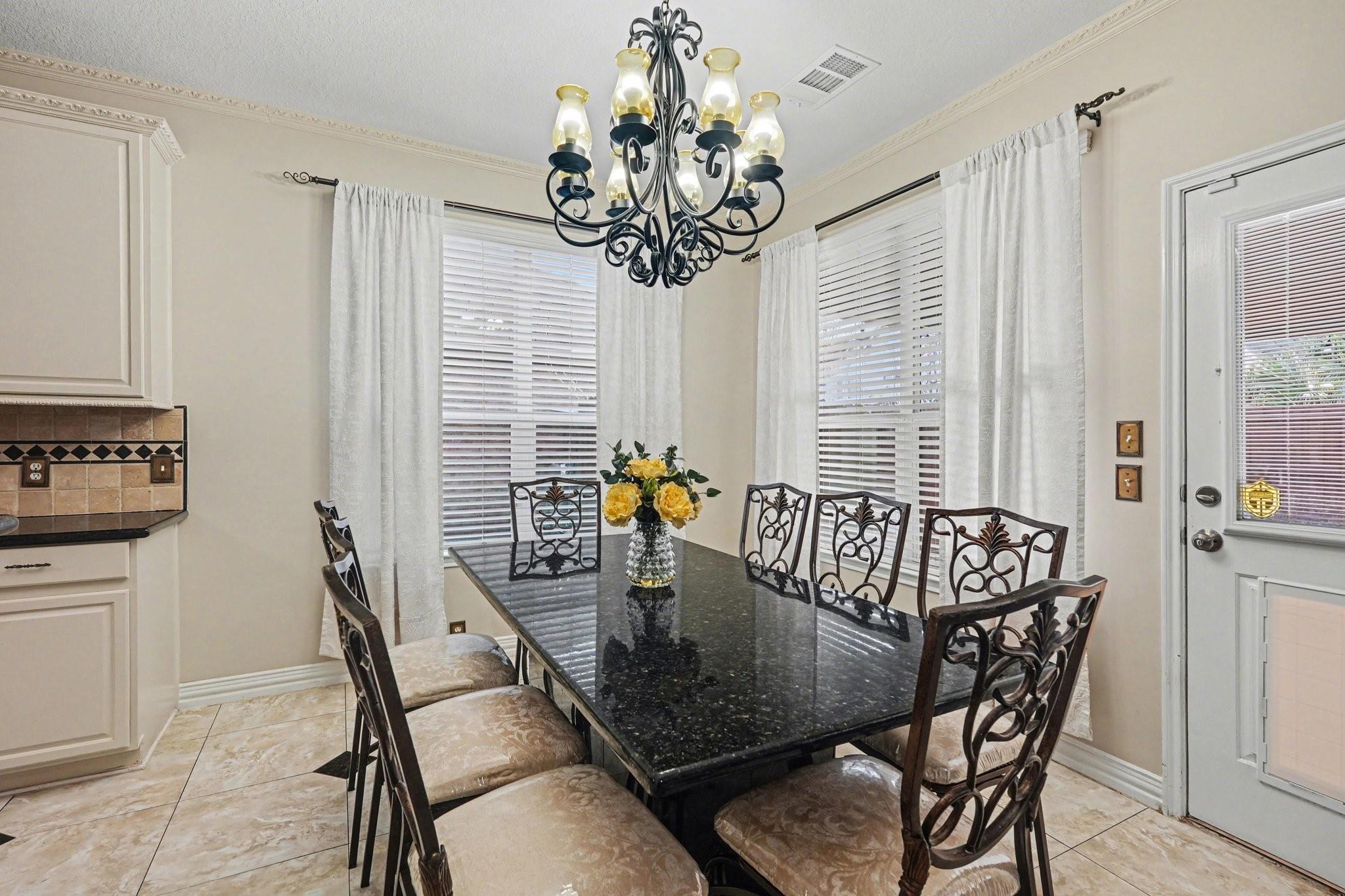 3014 Providence Oak Street