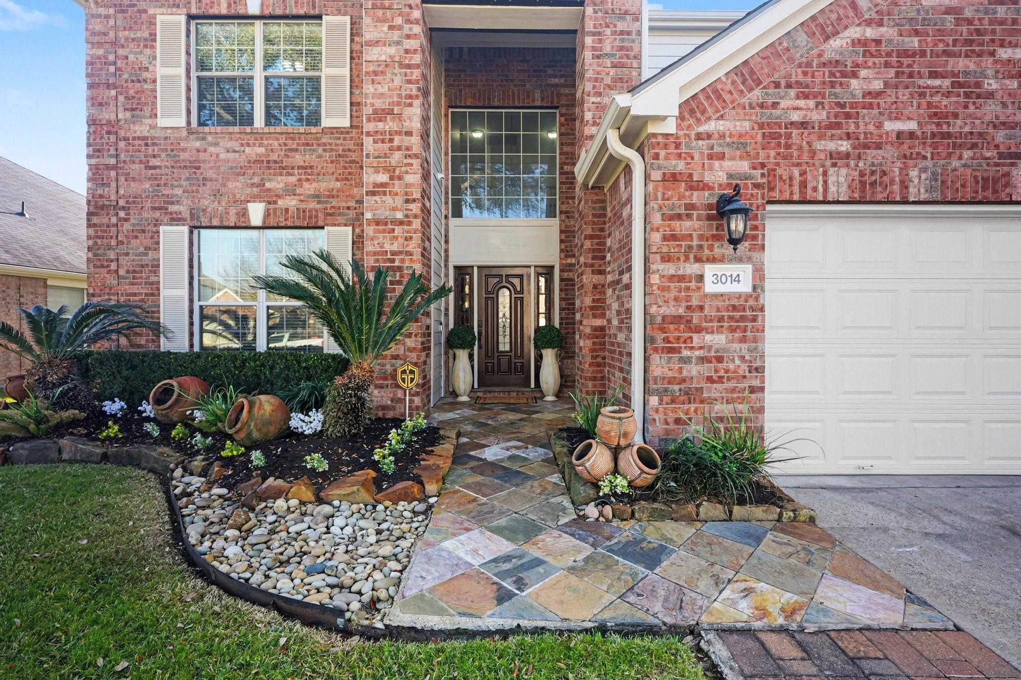 3014 Providence Oak Street