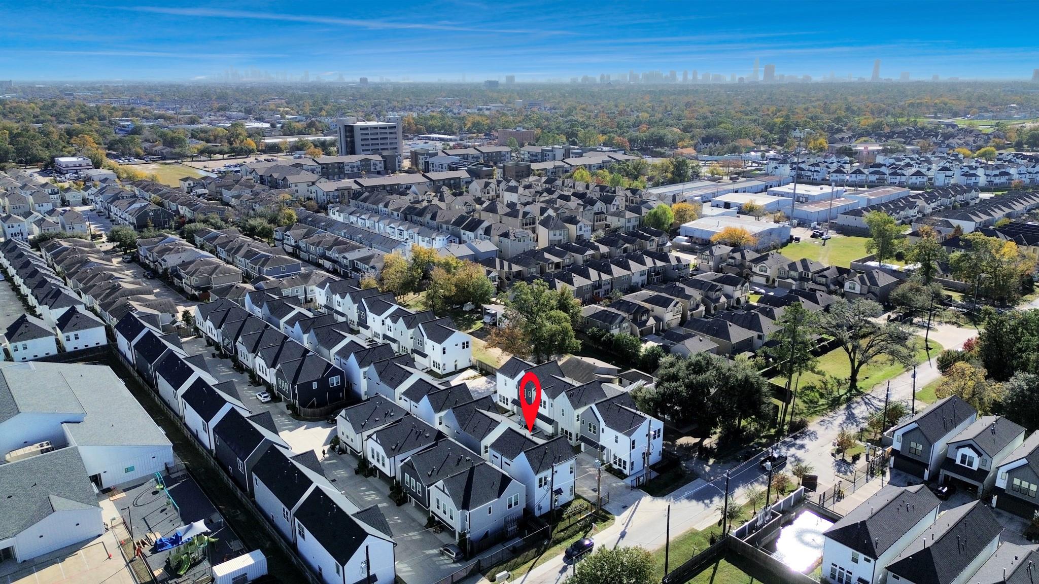 8917 Sunshine Laverne Lane