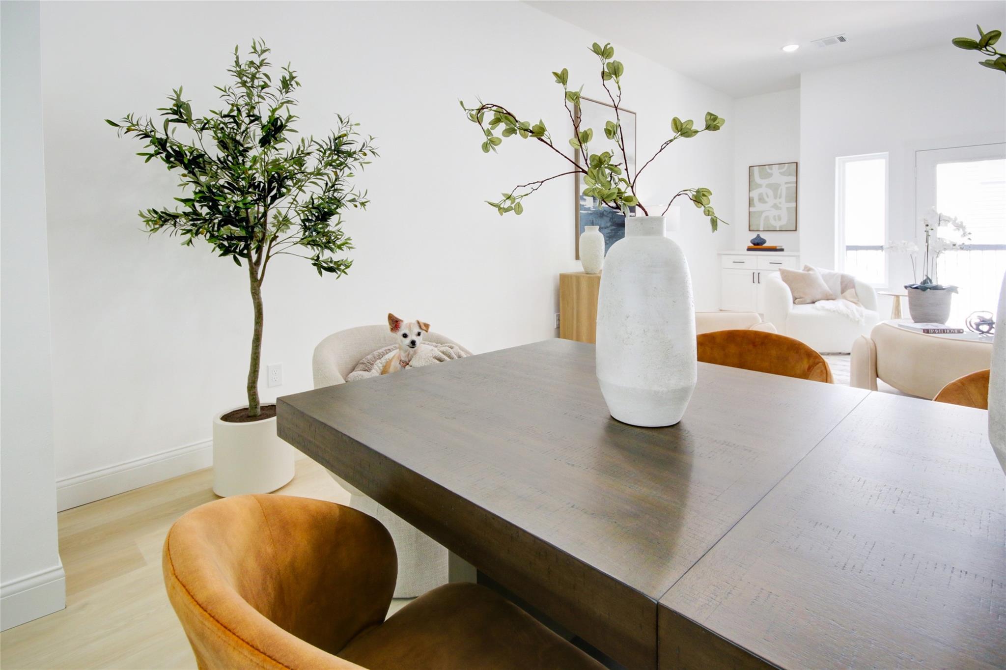 1214 W 24th Street Unit: E