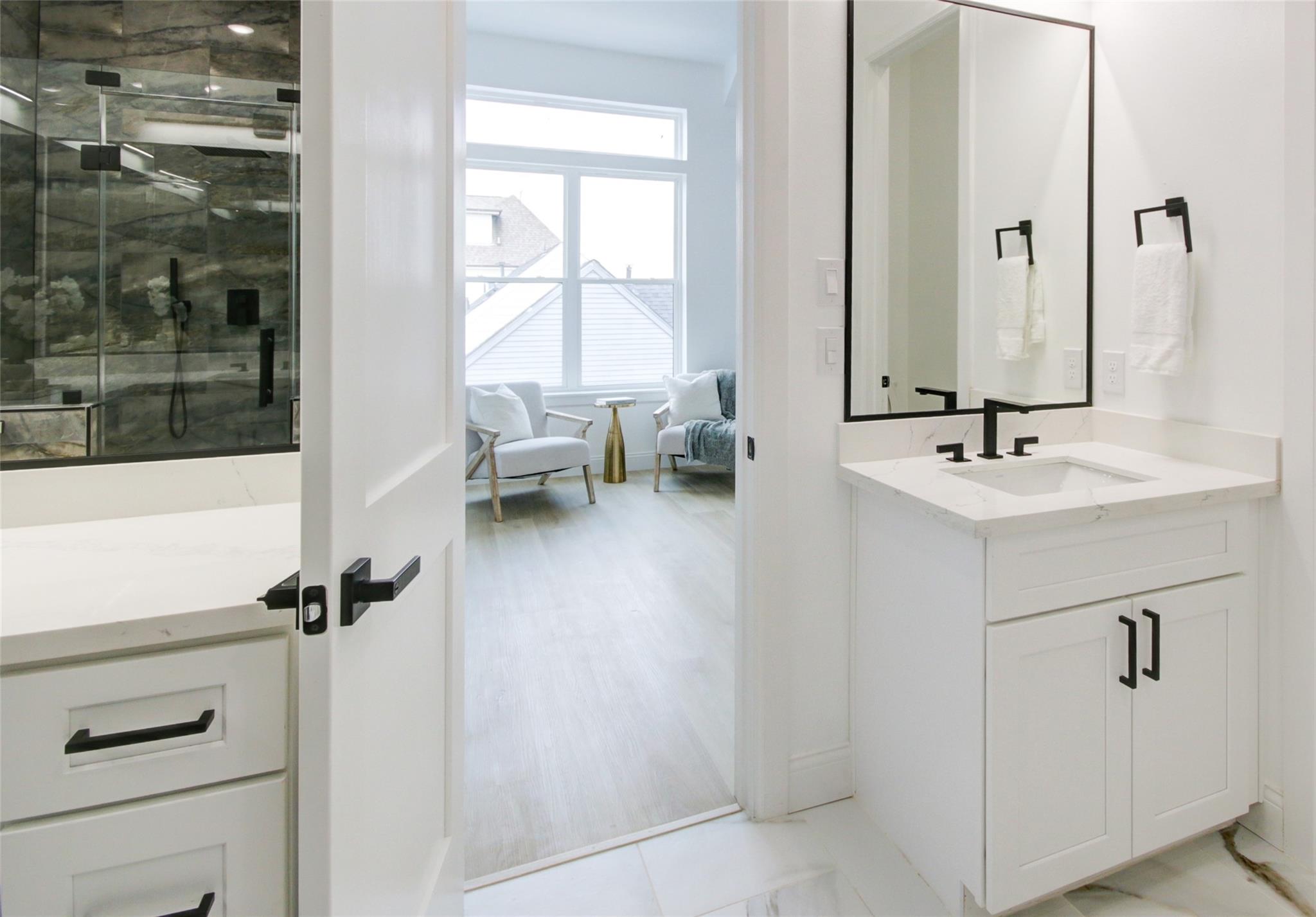 1214 W 24th Street Unit: E