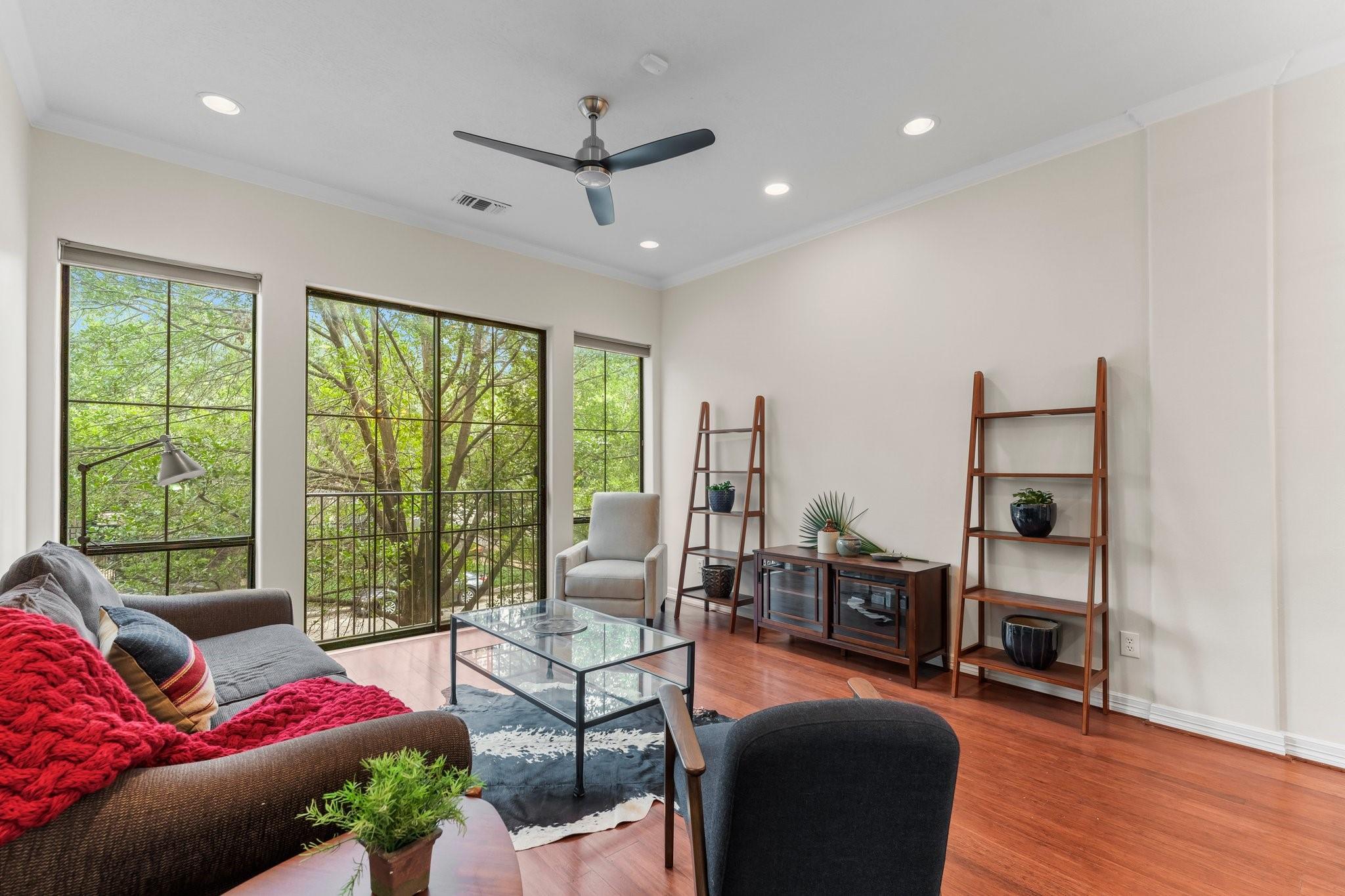 118 Mcgowen Street Unit: E