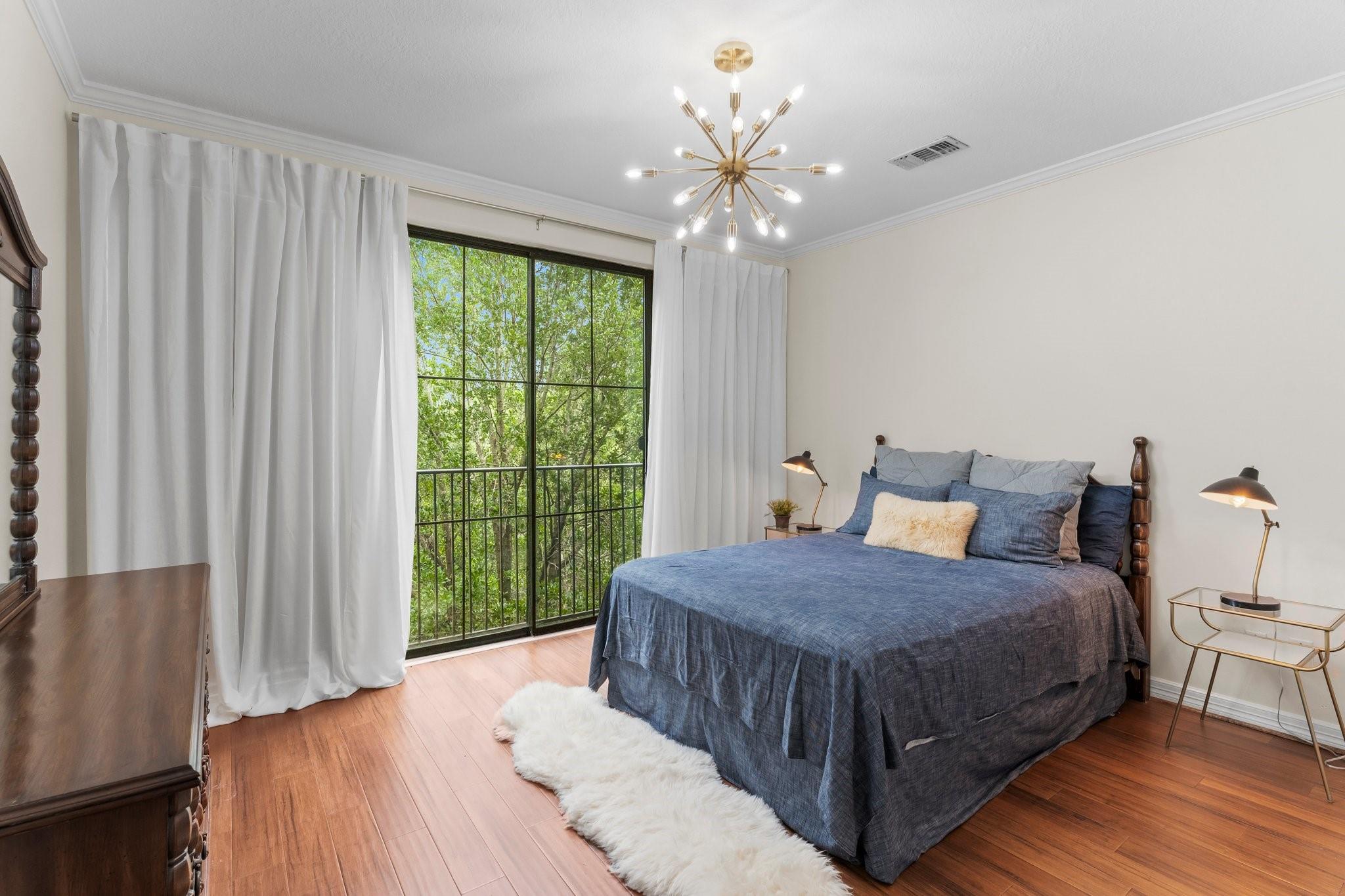 118 Mcgowen Street Unit: E