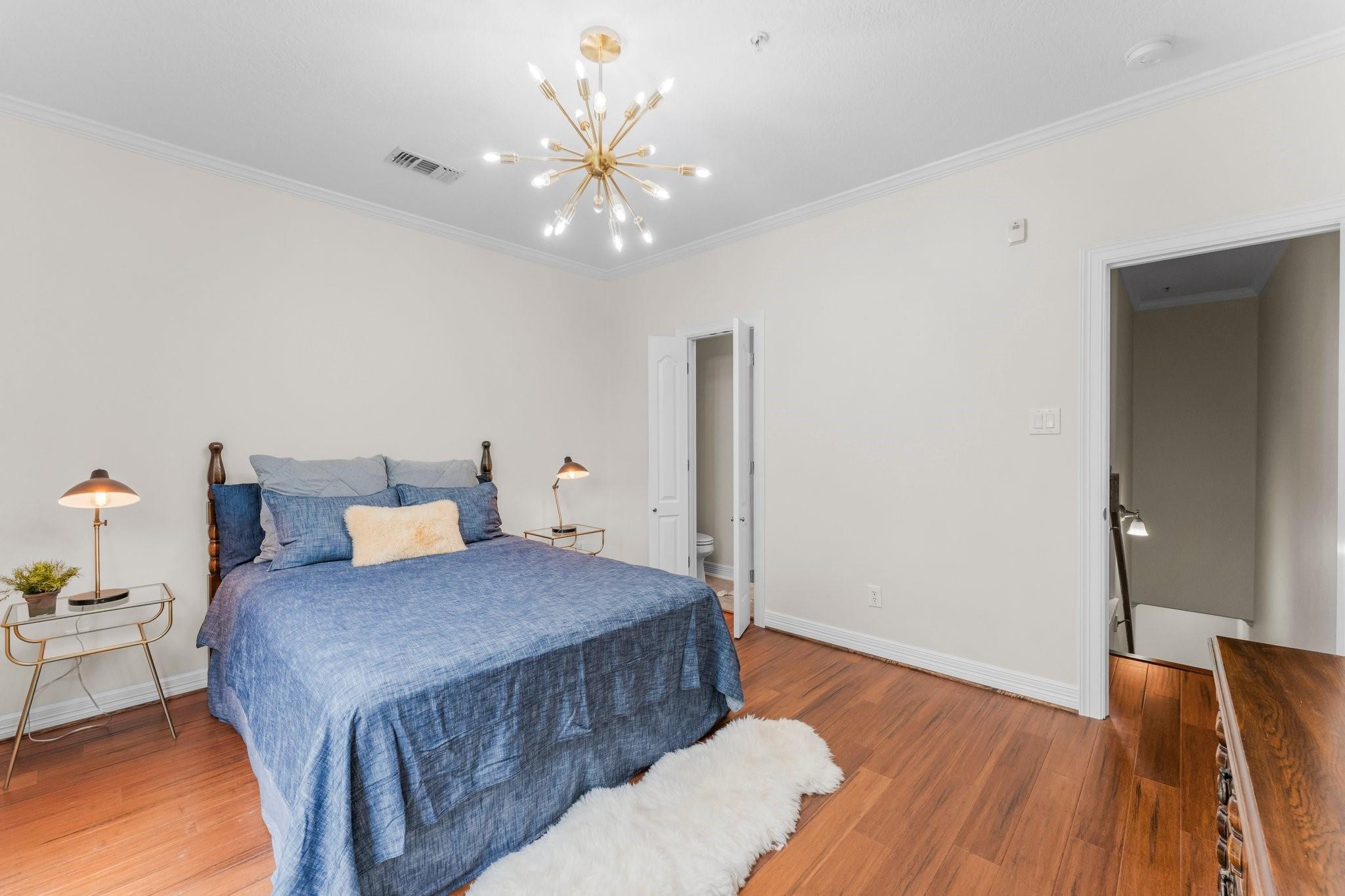 118 Mcgowen Street Unit: E