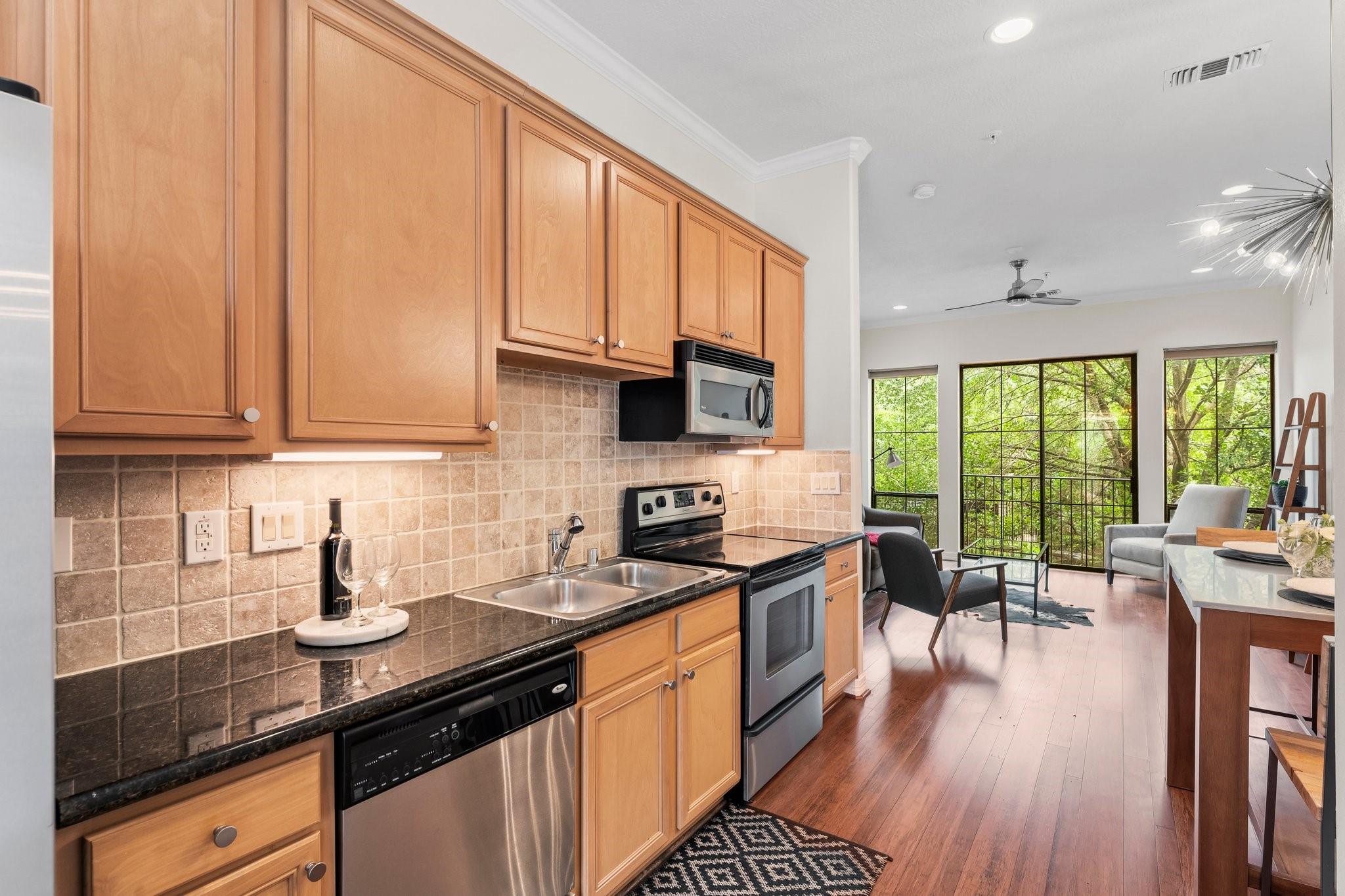 118 Mcgowen Street Unit: E