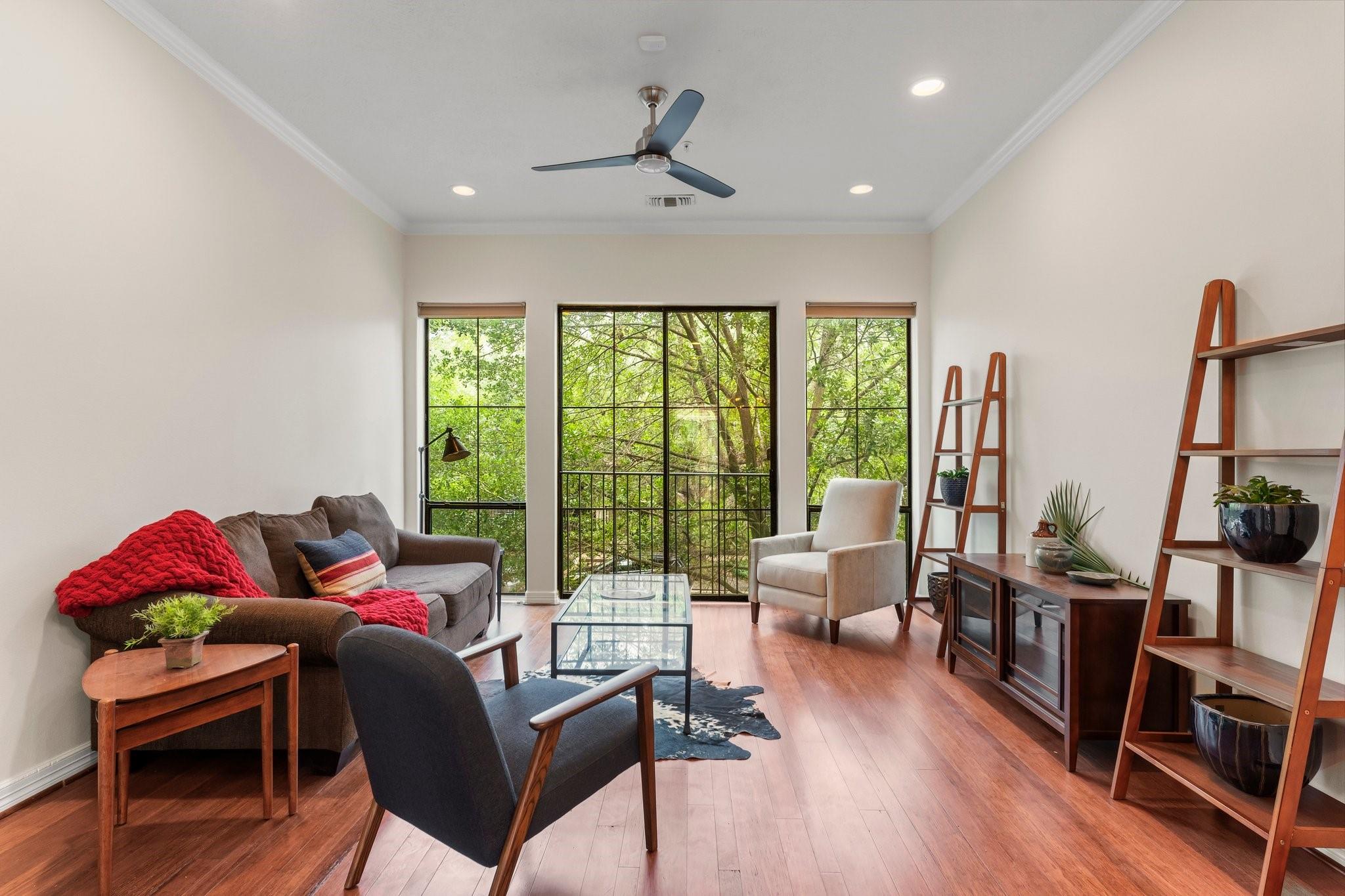 118 Mcgowen Street Unit: E