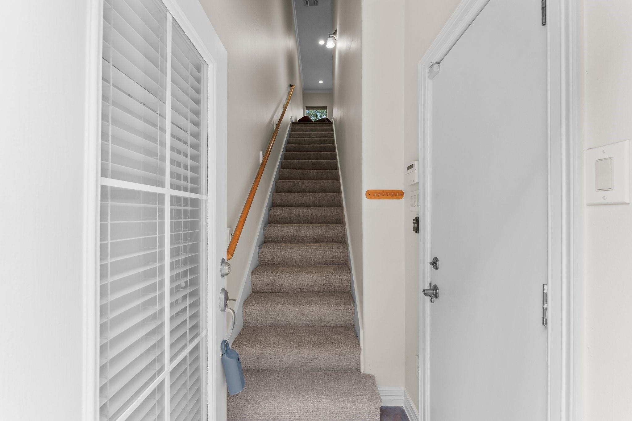 118 Mcgowen Street Unit: E