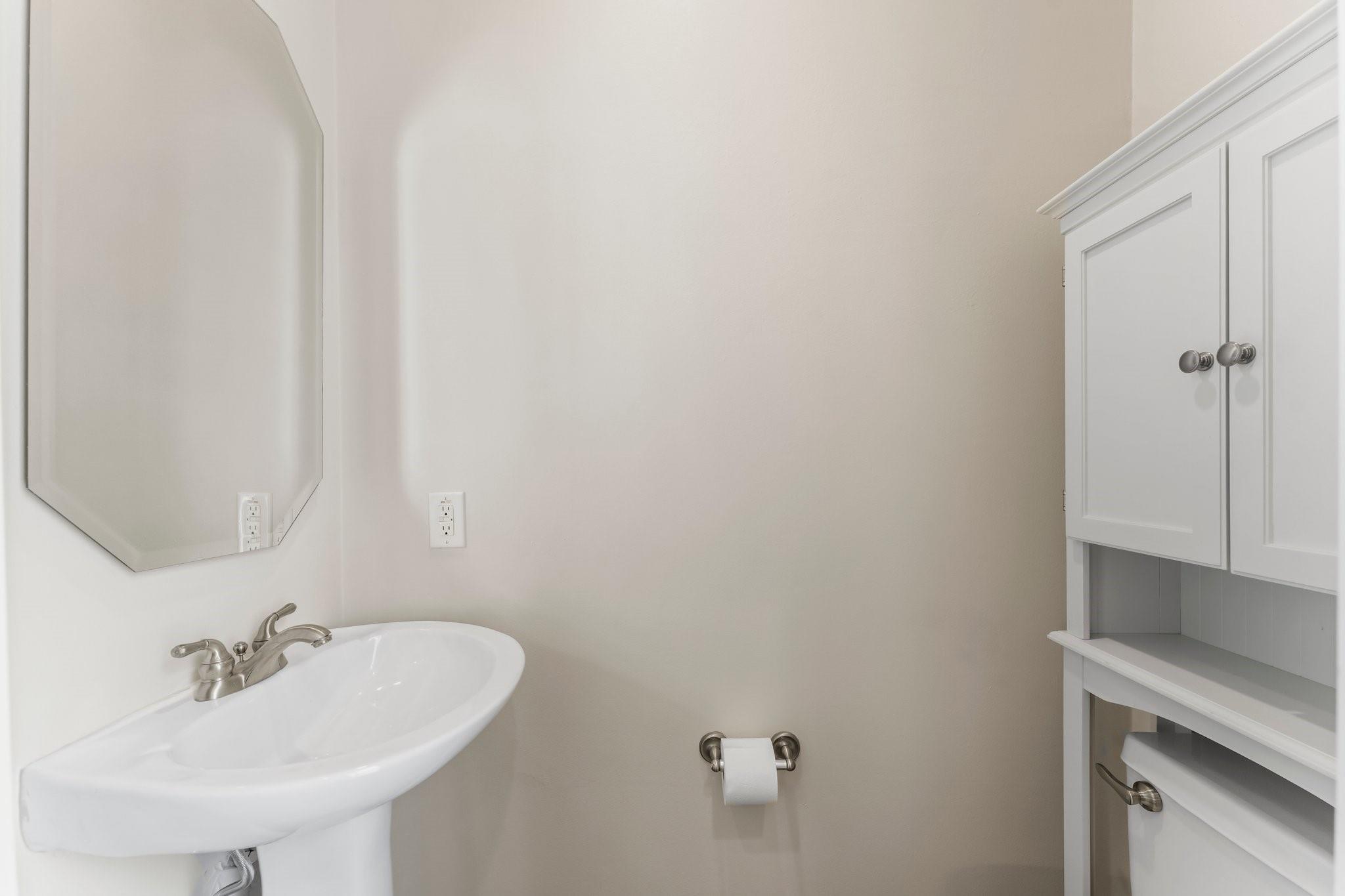 118 Mcgowen Street Unit: E