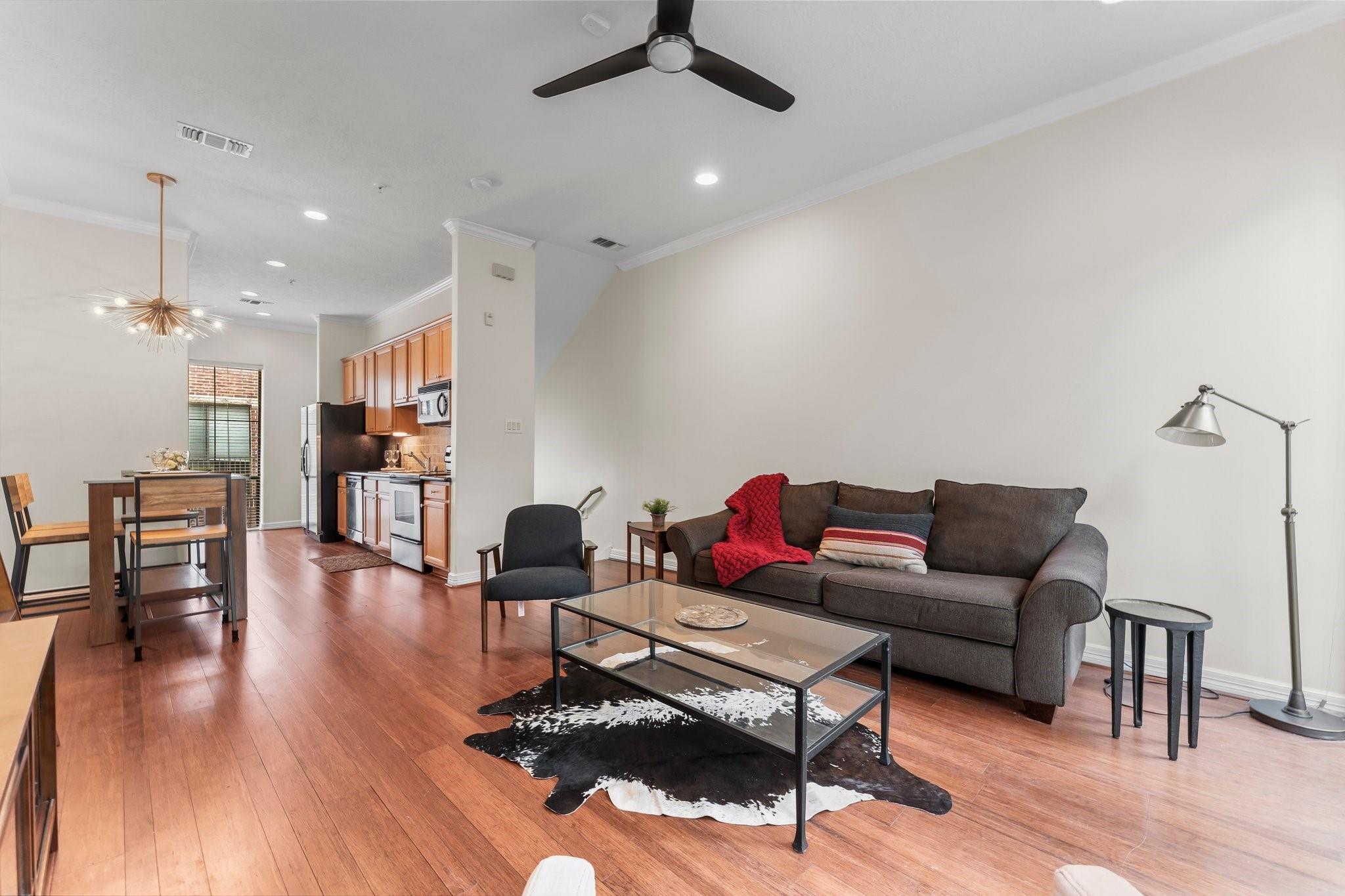 118 Mcgowen Street Unit: E