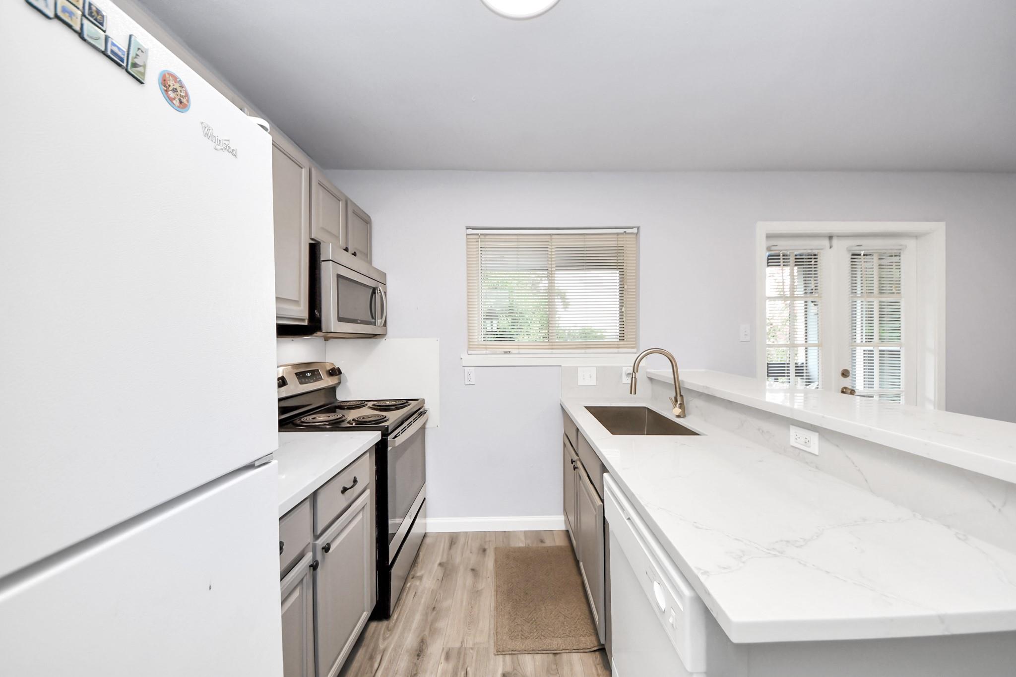 9009 Richmond Avenue # 107