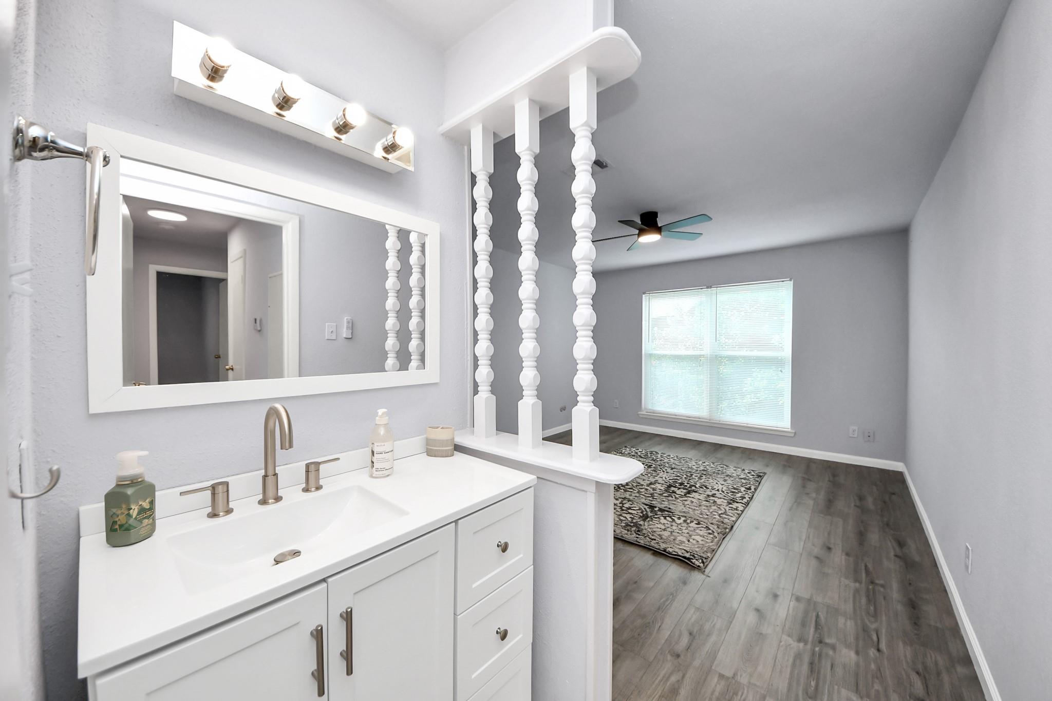 9009 Richmond Avenue # 107