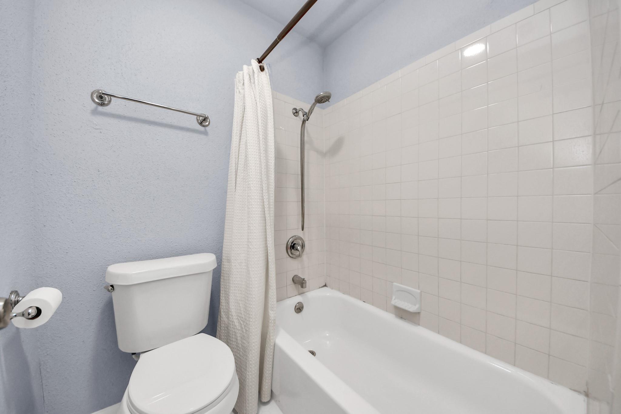 9009 Richmond Avenue # 107