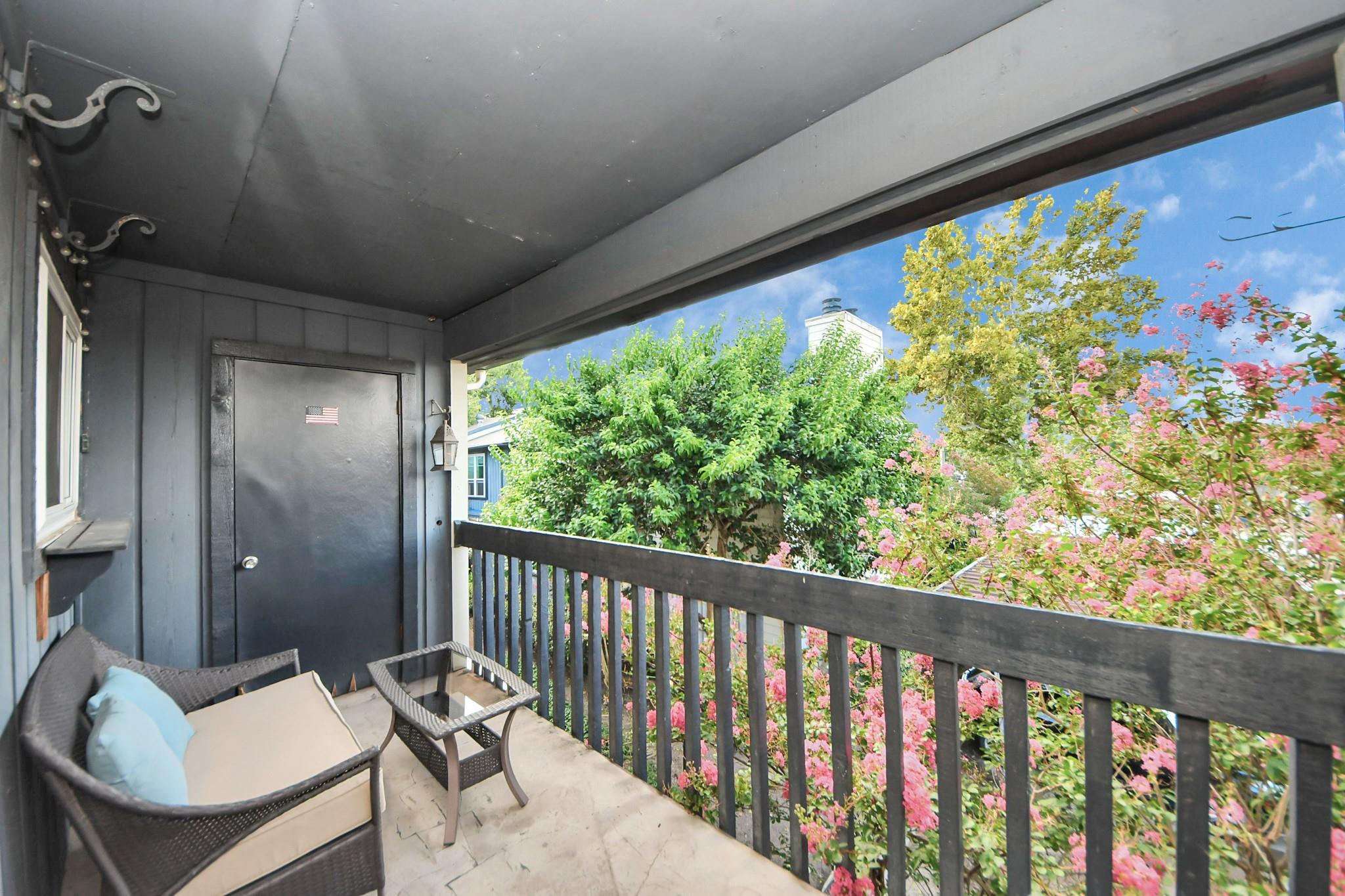 9009 Richmond Avenue # 107