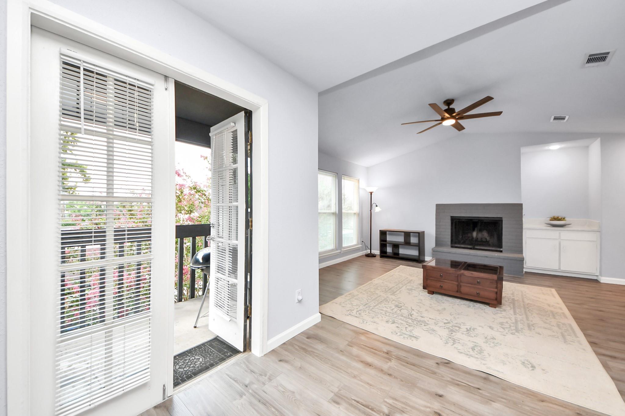 9009 Richmond Avenue # 107