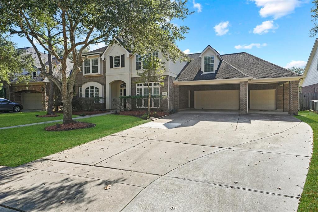 4422 N Pine Brook Way