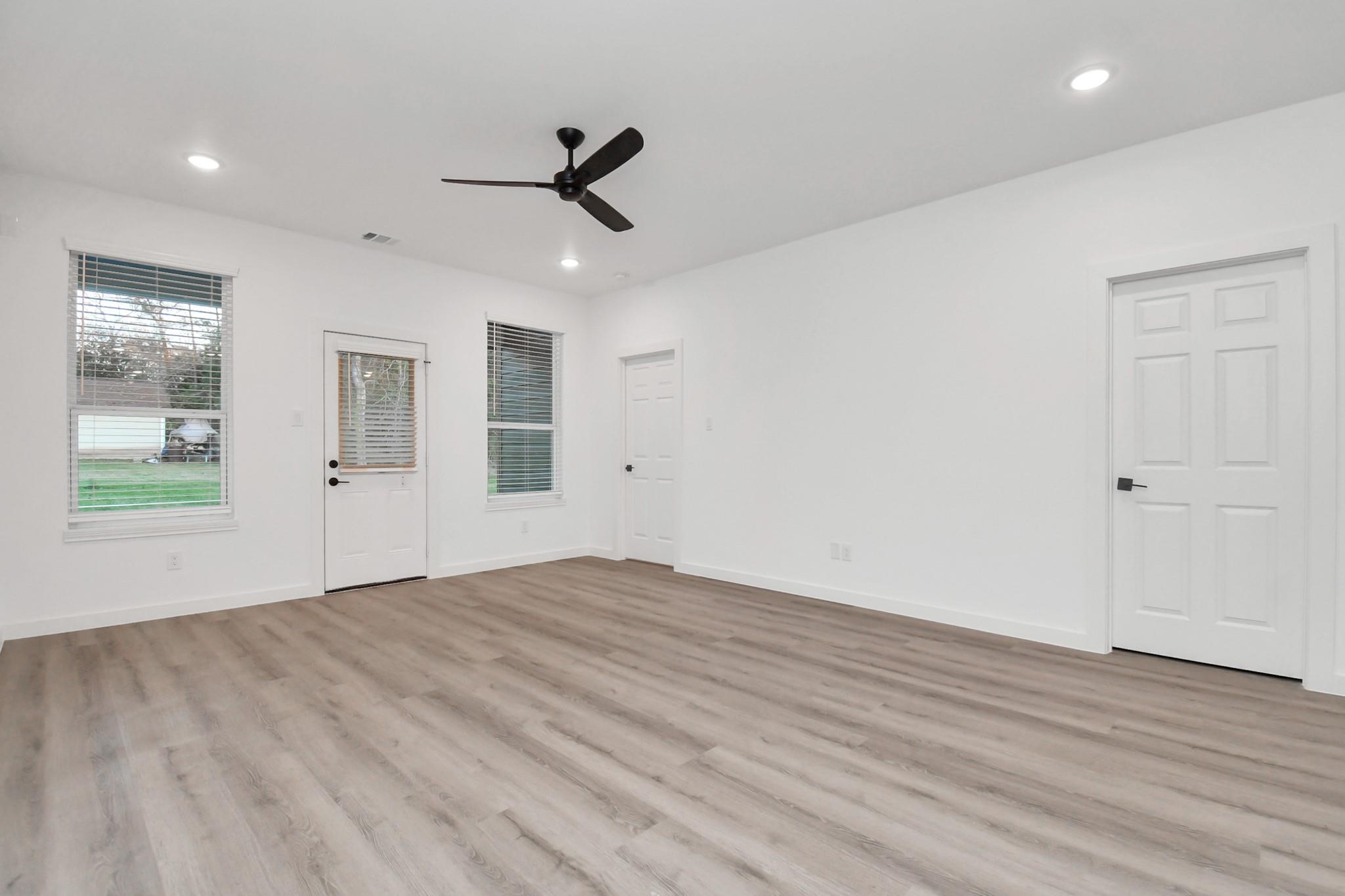 15376 Coaltown Rd, Willis