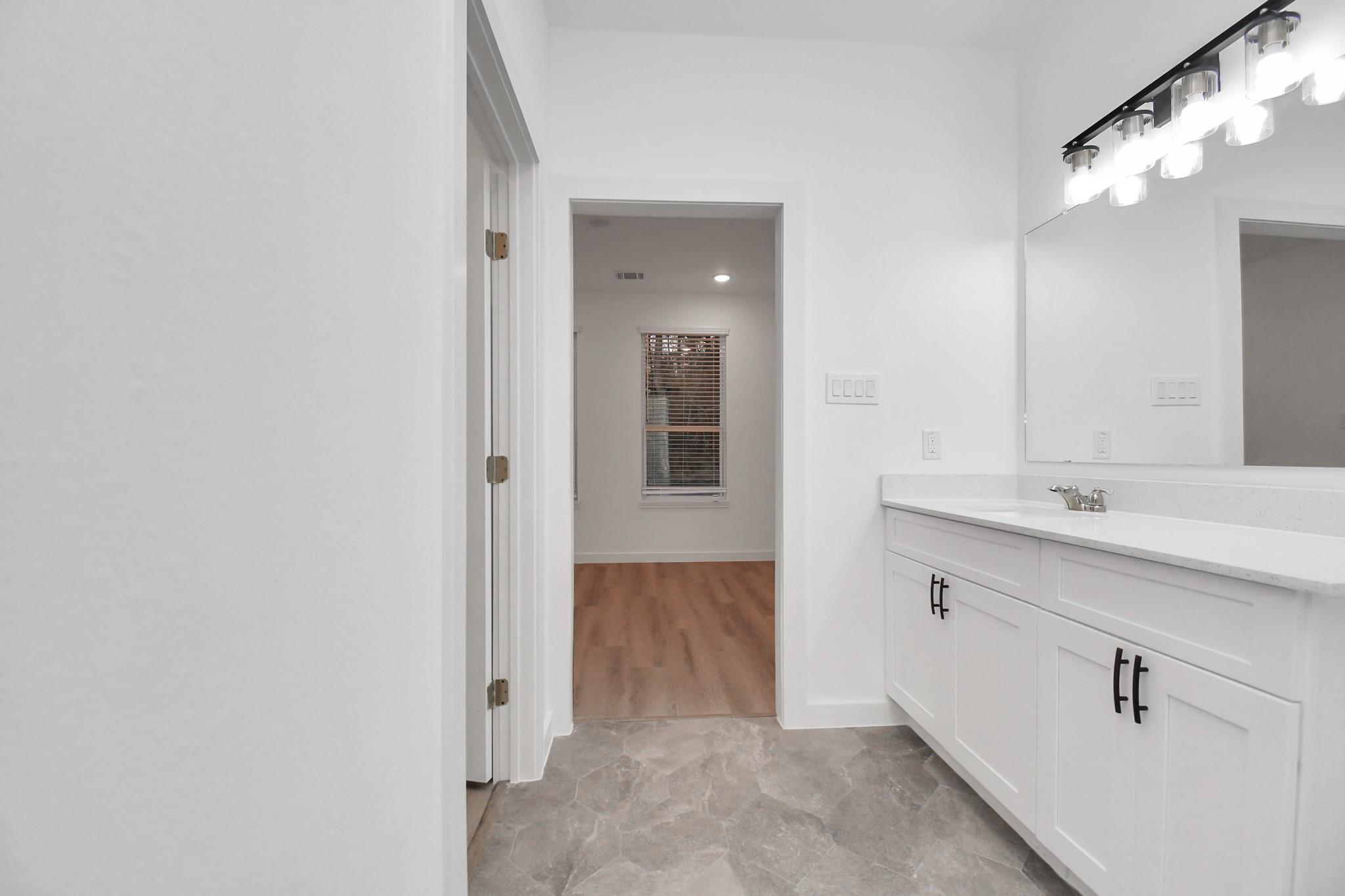 15376 Coaltown Rd, Willis