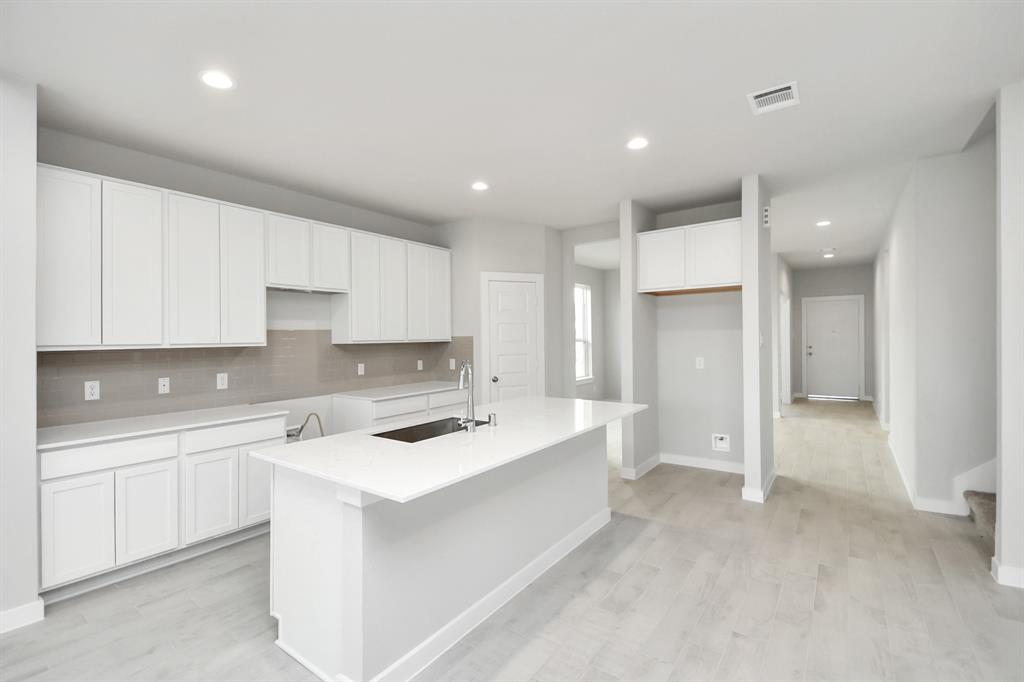 5634 Sandhill Oak Trail