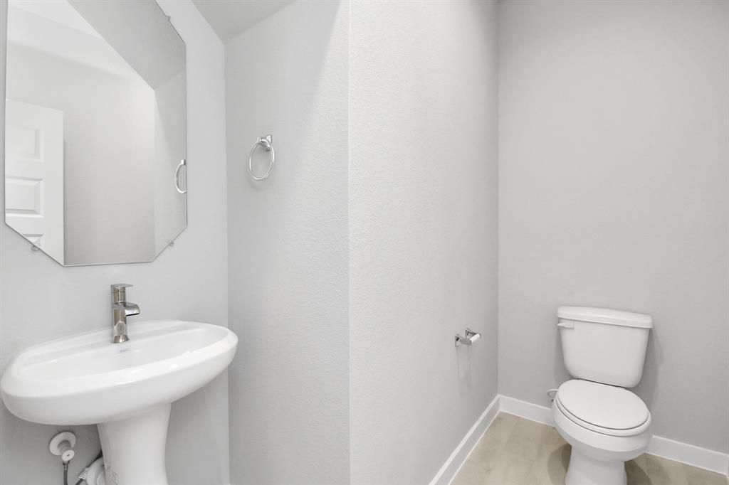 5634 Sandhill Oak Trail