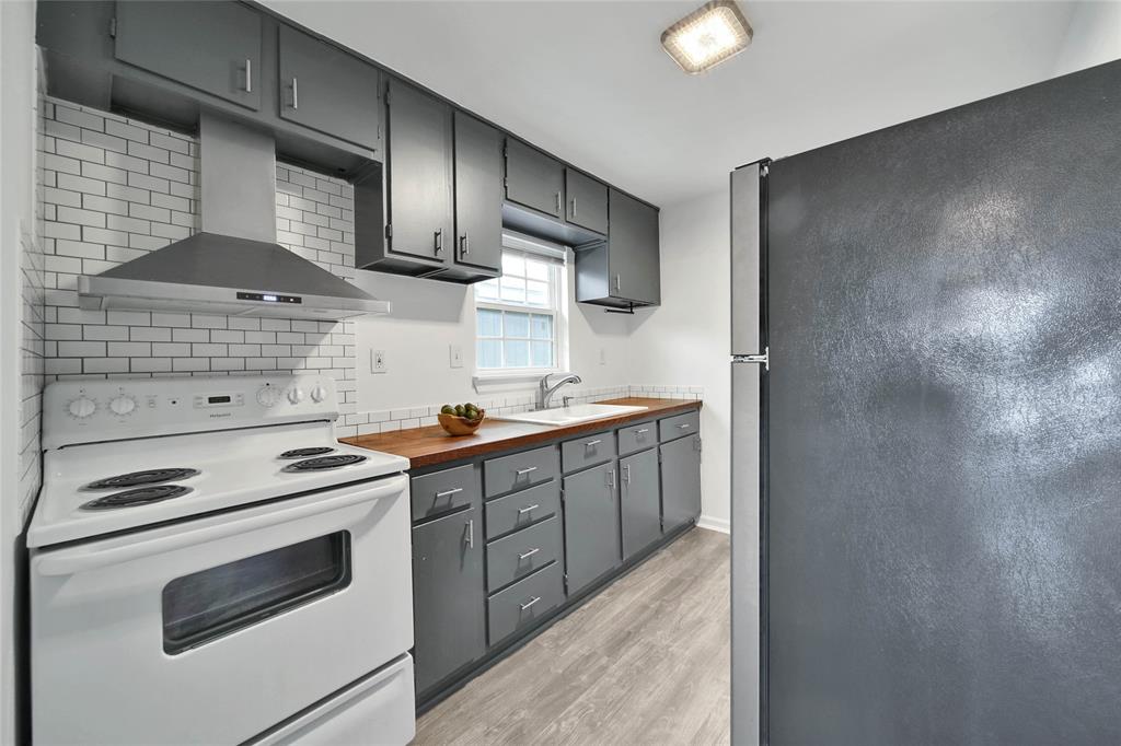 1710 Shelby Street # B