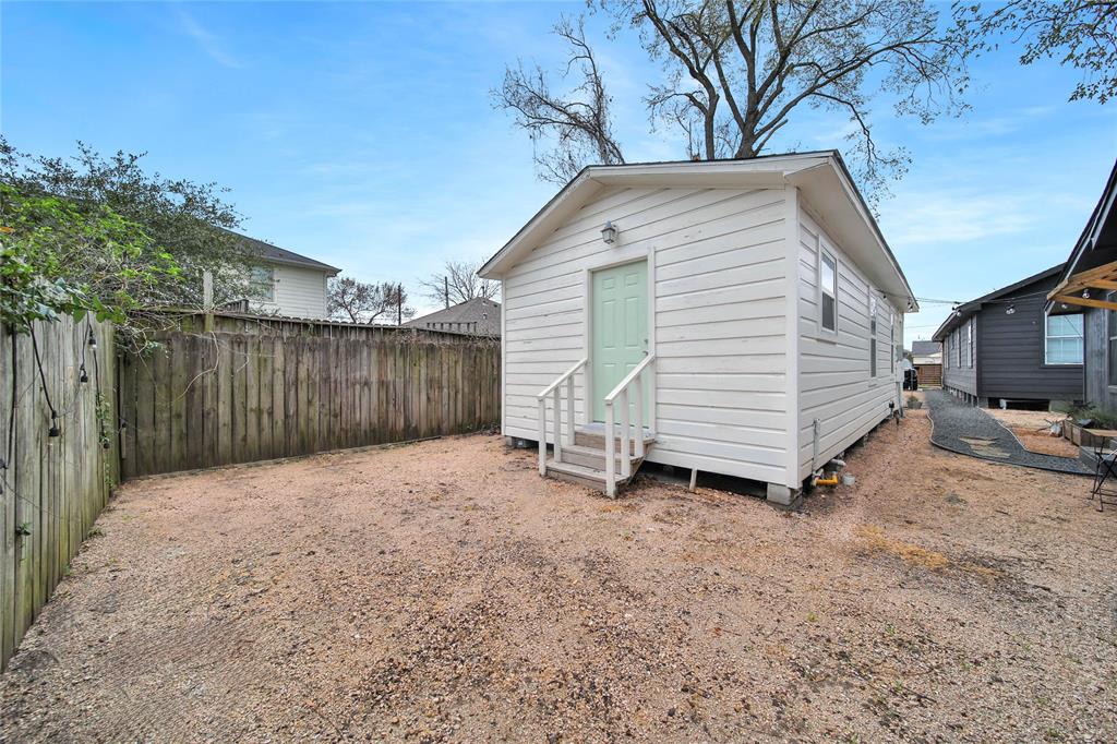 1710 Shelby Street # B