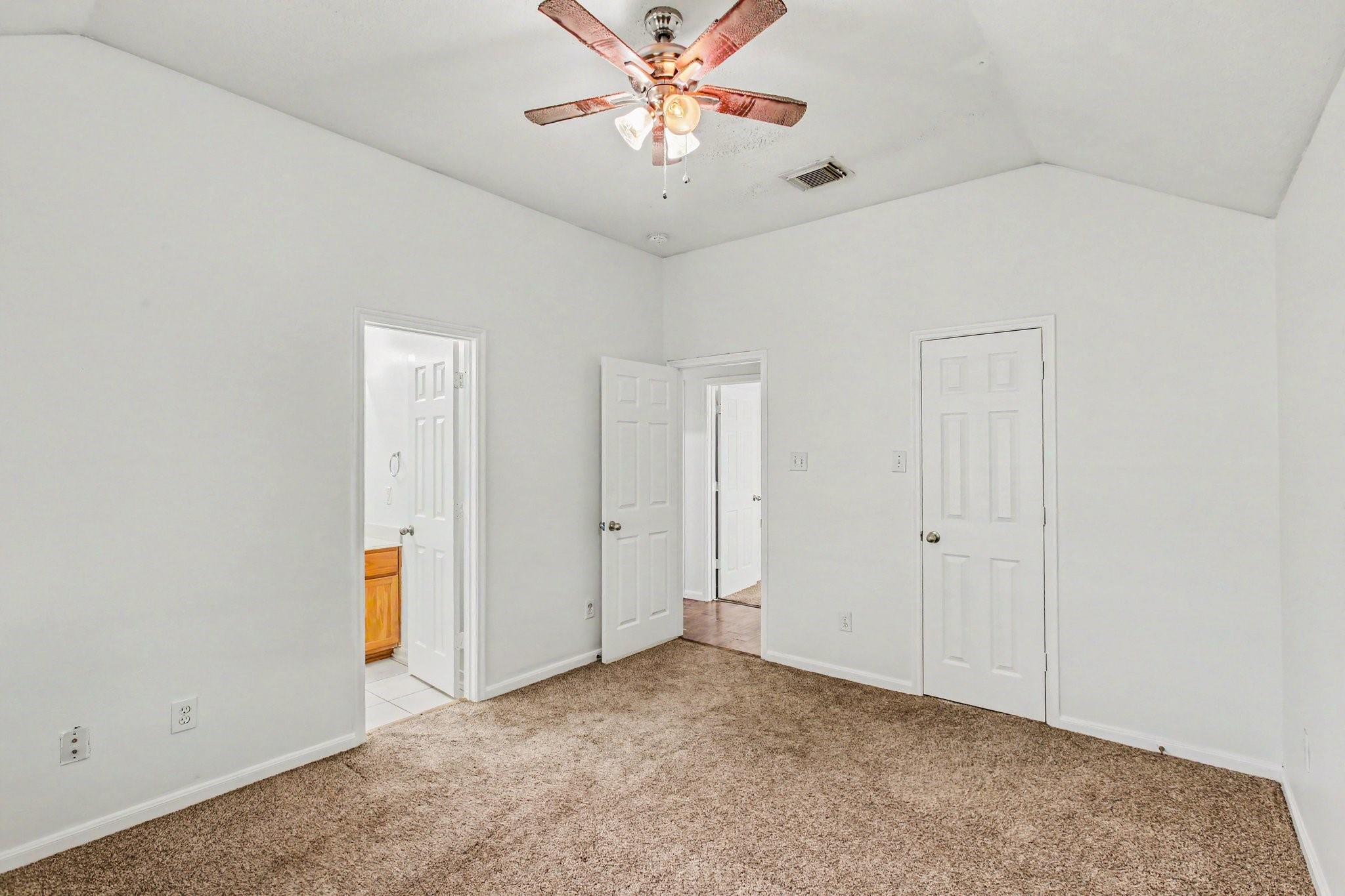 14021 Buckskin Drive