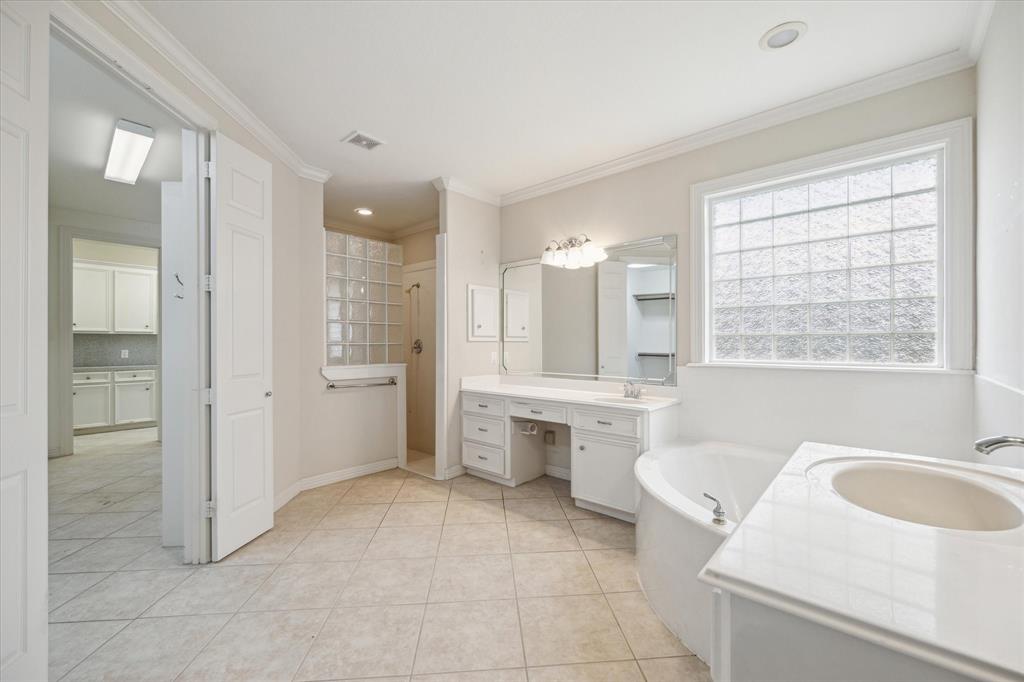 13903 Barrington Fairway