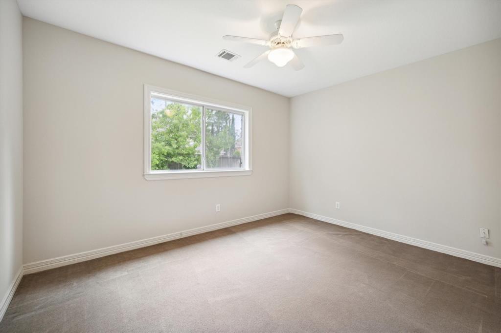 13903 Barrington Fairway