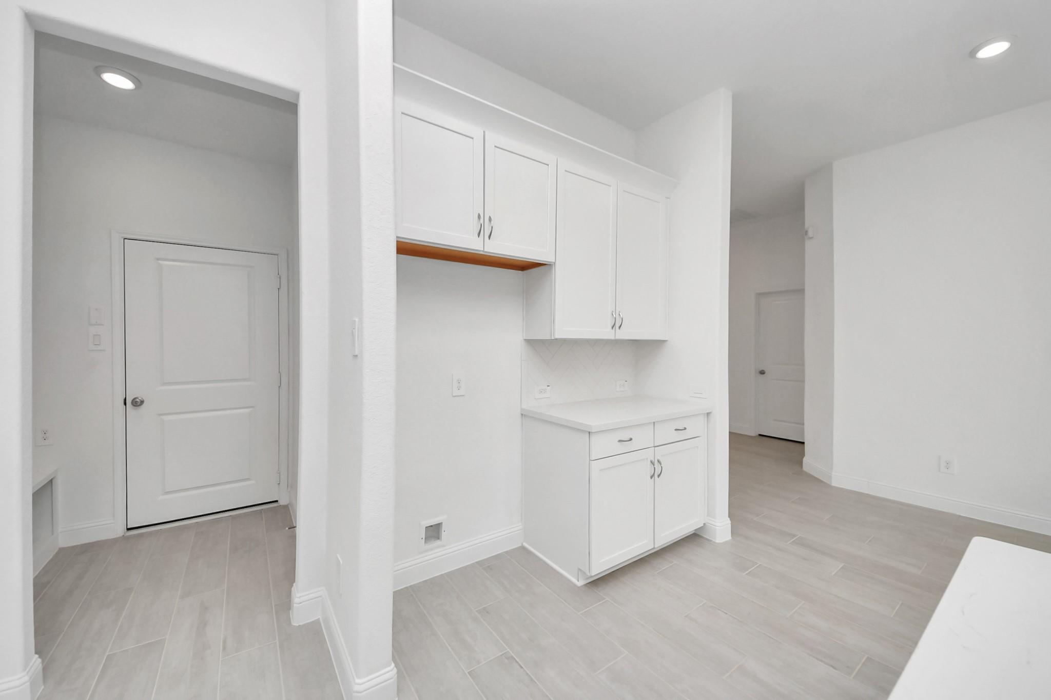 1711 Sterling Water Drive