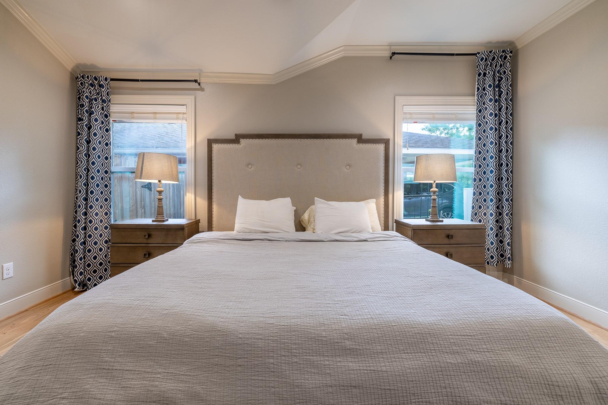 5230 Redstart Street