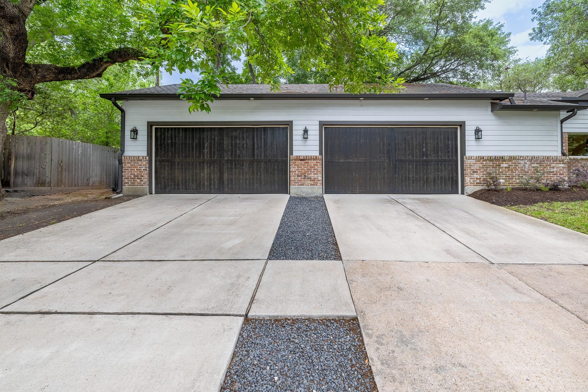 5230 Redstart Street
