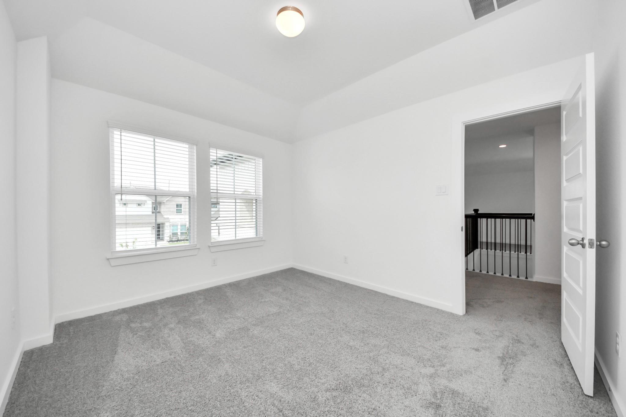 14907 Diamond Dove Lane