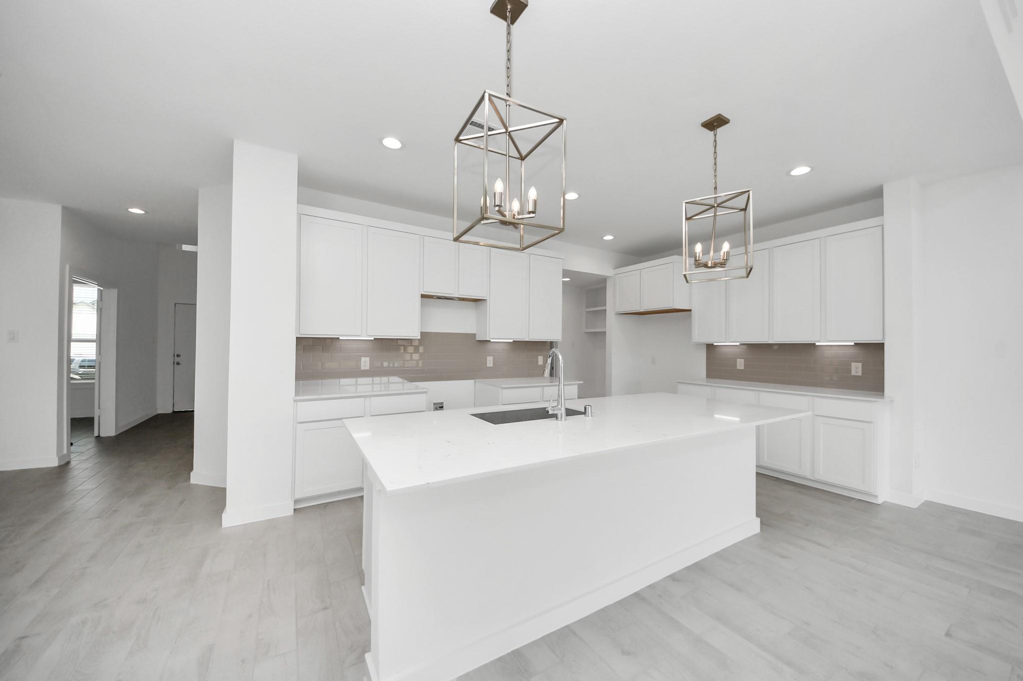 14907 Diamond Dove Lane