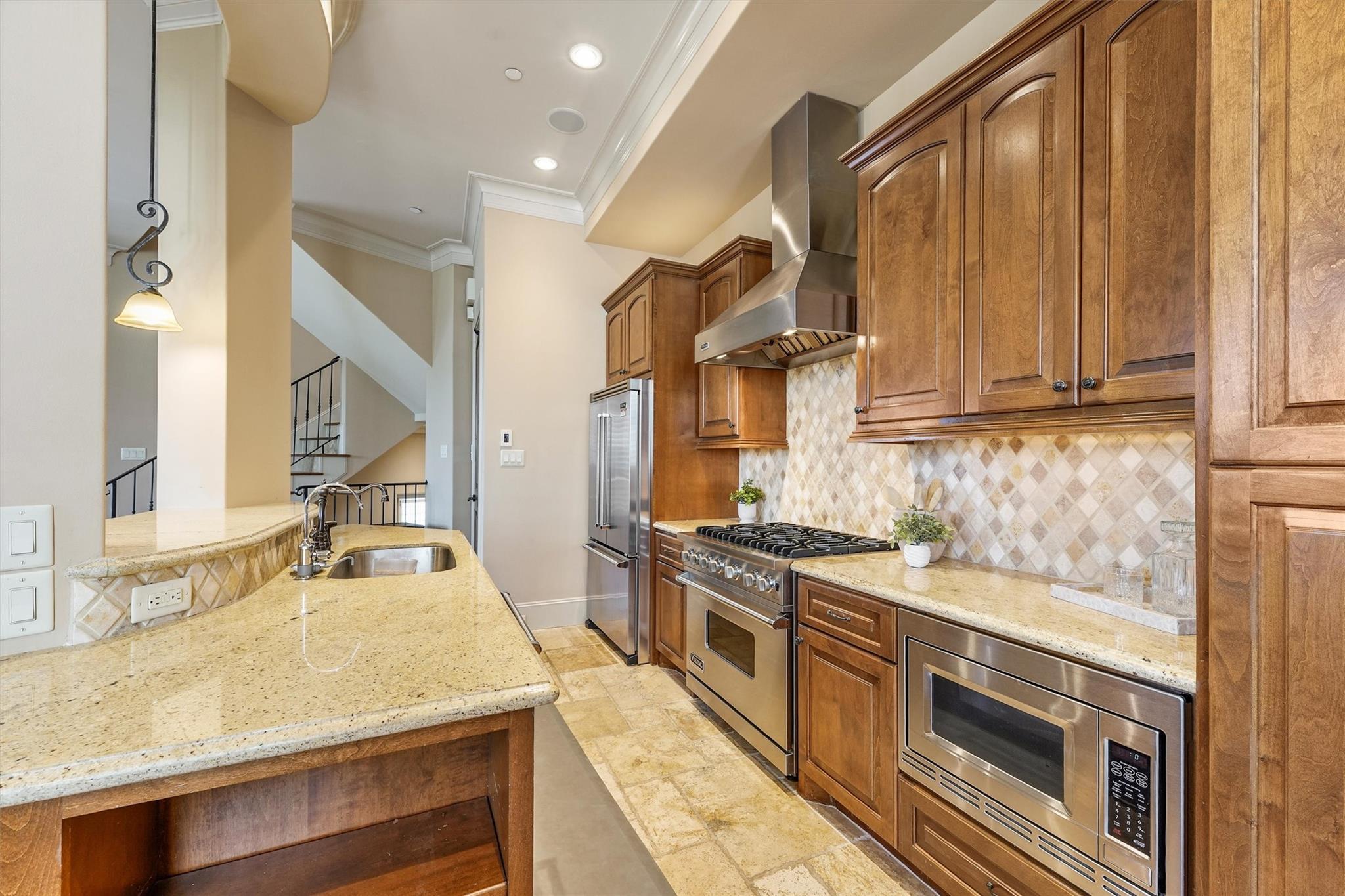 303 Calle Sevilla Place