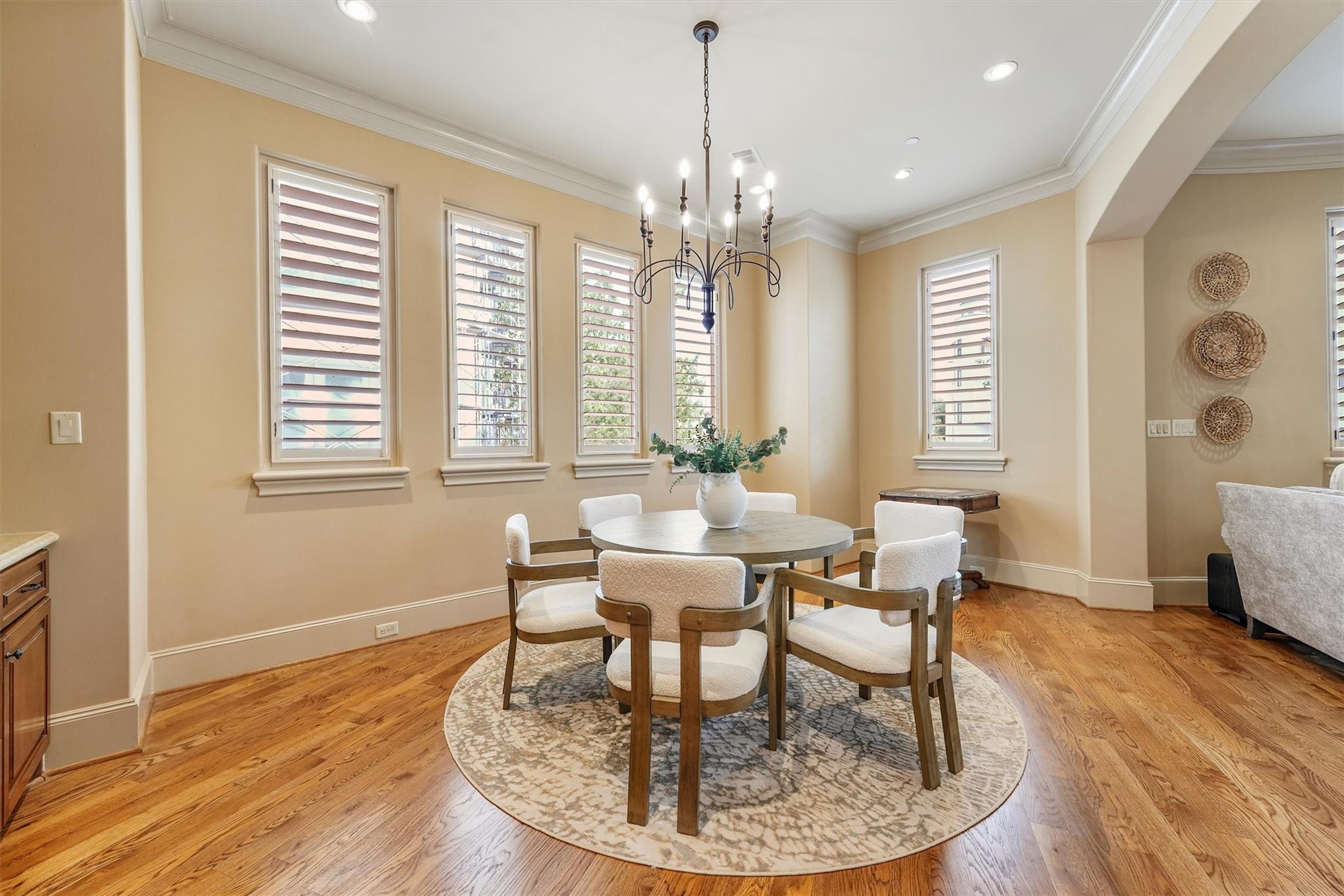 303 Calle Sevilla Place