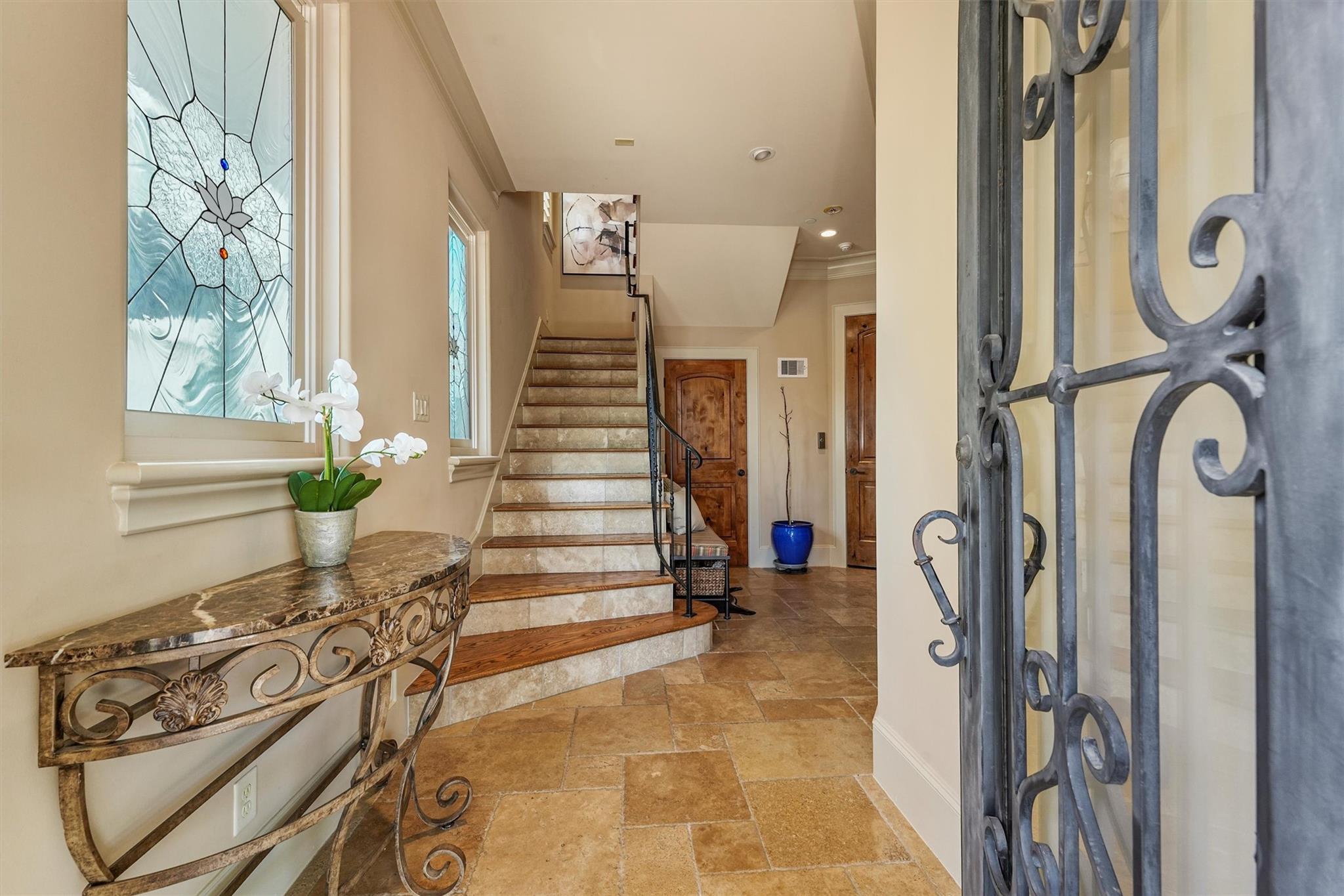 303 Calle Sevilla Place